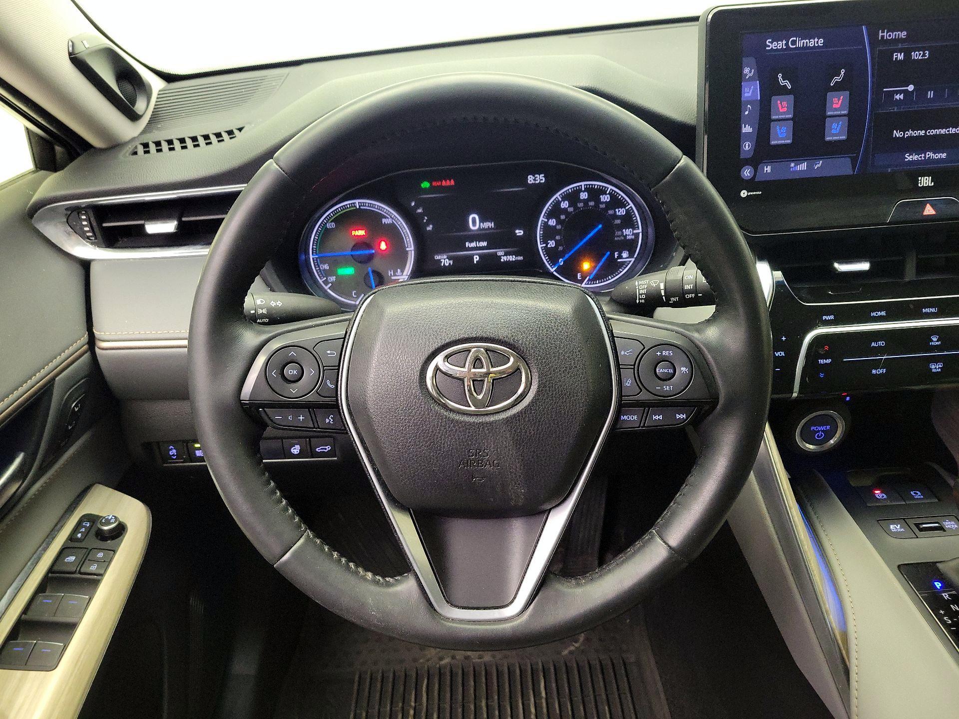 Thumbnail: 2021 Toyota Venza - 10