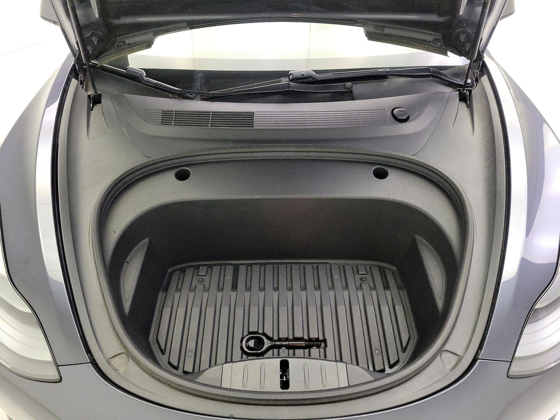 Thumbnail: 2021 Tesla Model 3 - 20