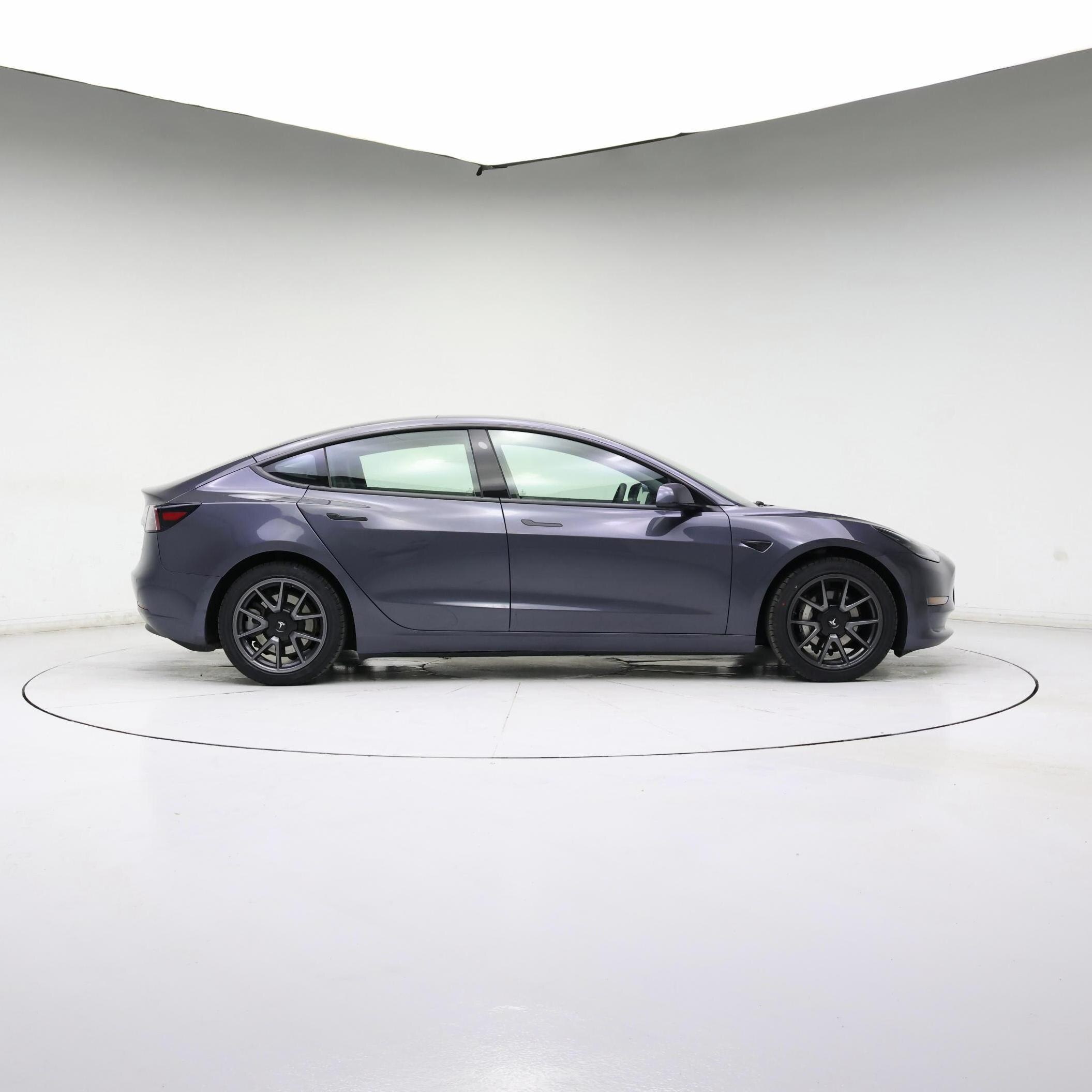 Thumbnail: 2021 Tesla Model 3 - 7