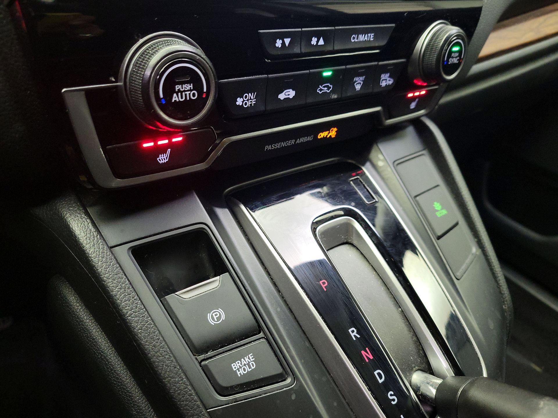 Thumbnail: 2018 Honda CR-V - 16