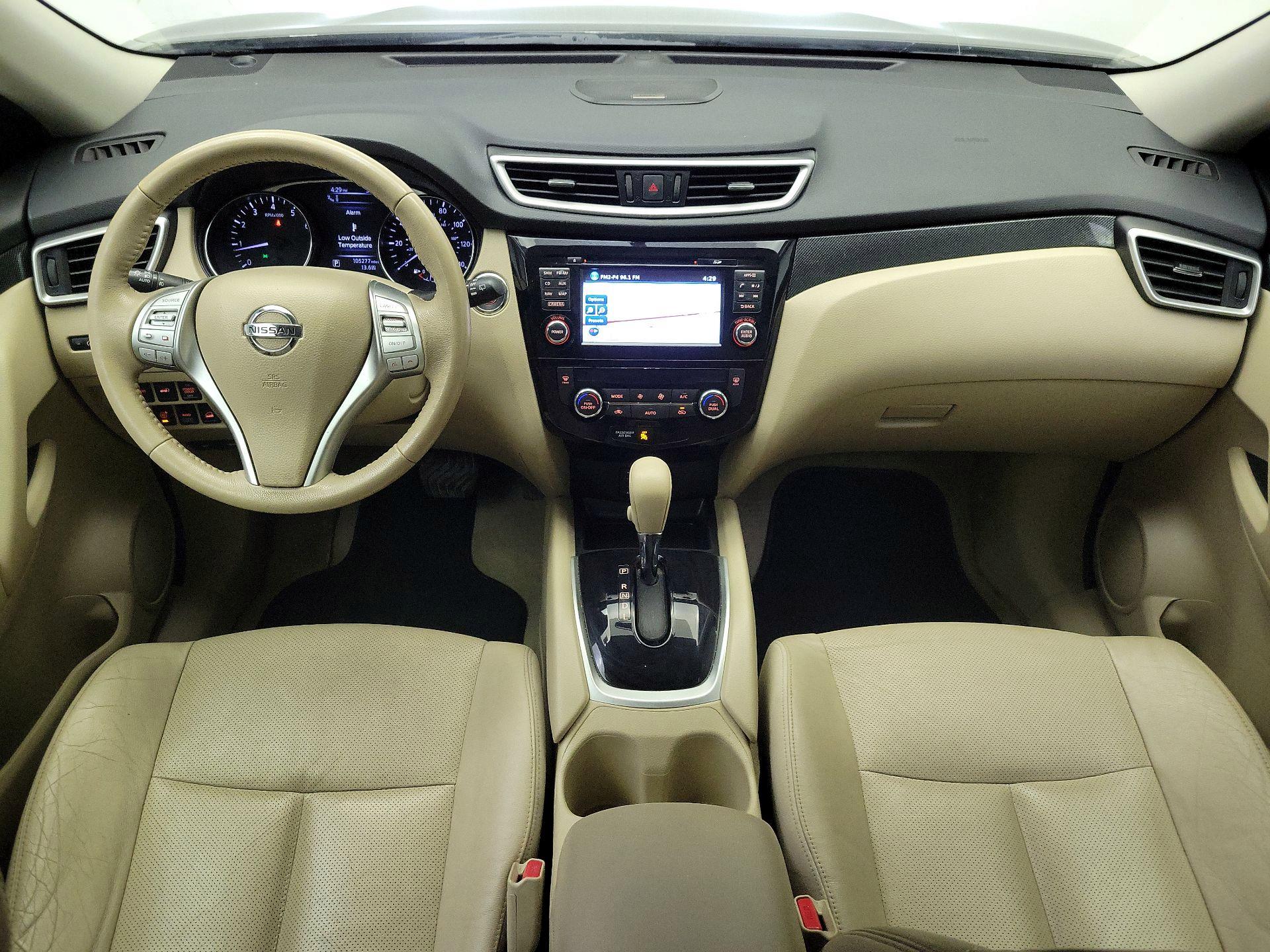 Thumbnail: 2015 Nissan Rogue - 9