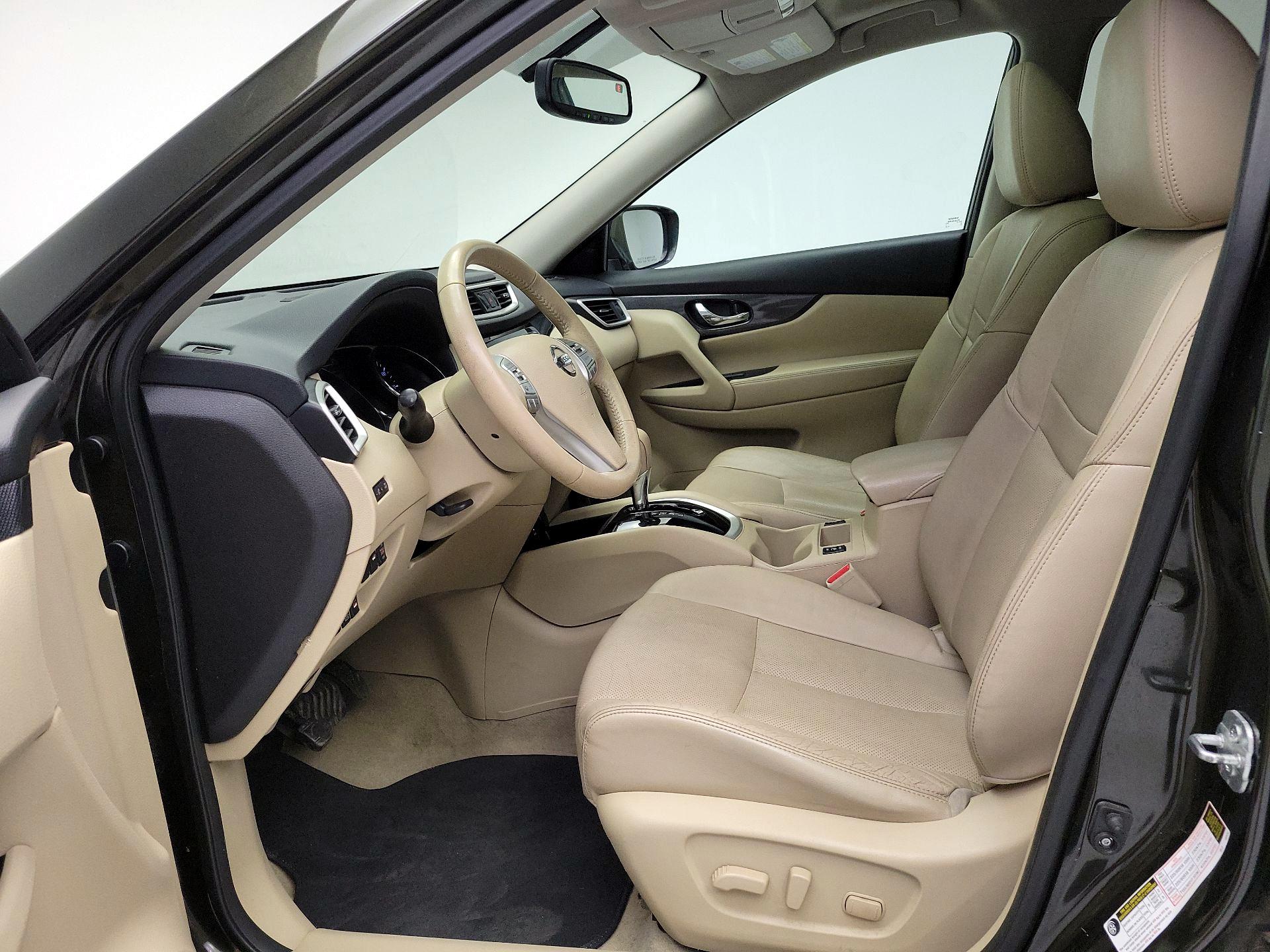 Thumbnail: 2015 Nissan Rogue - 11