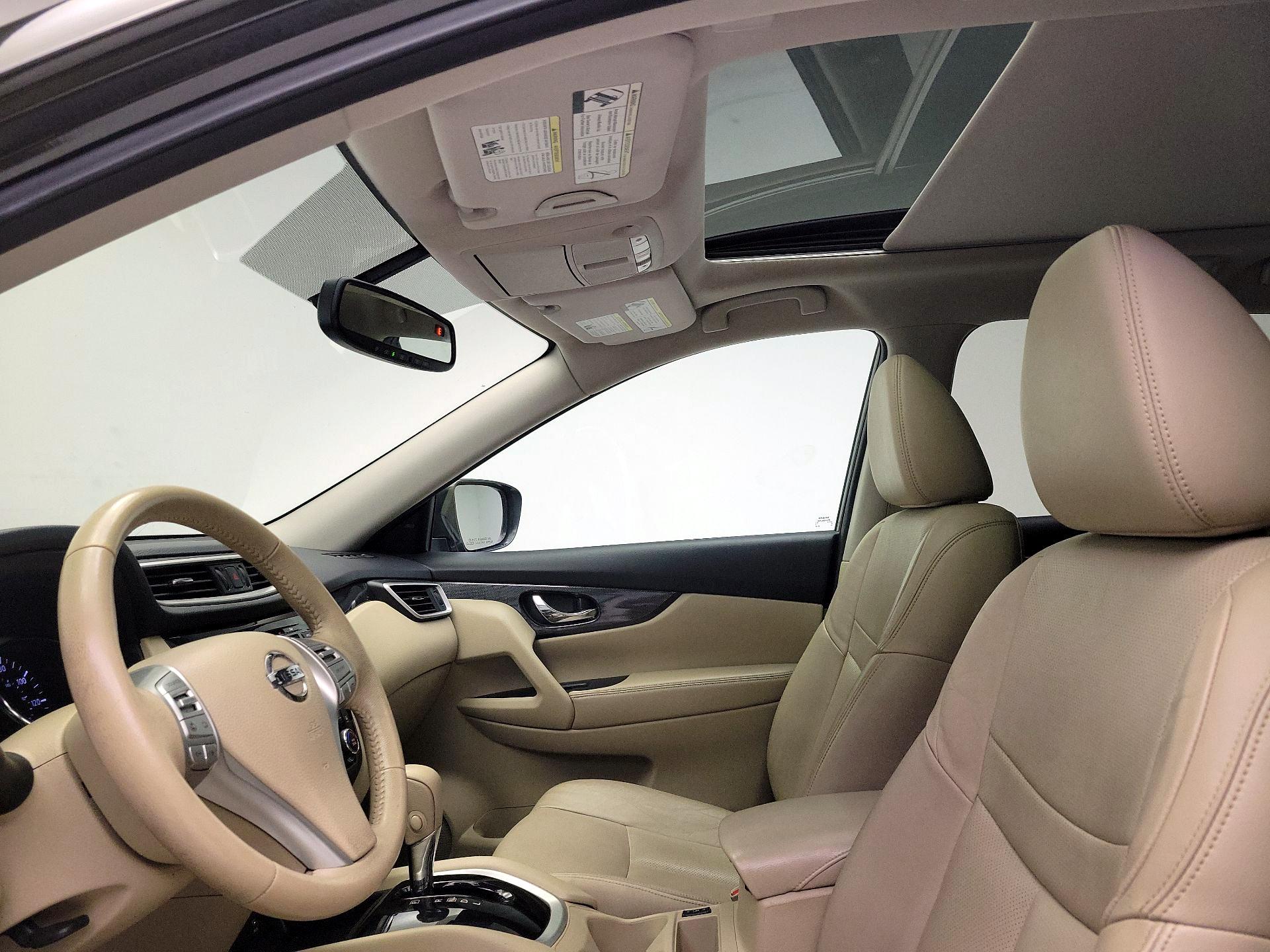 Thumbnail: 2015 Nissan Rogue - 20