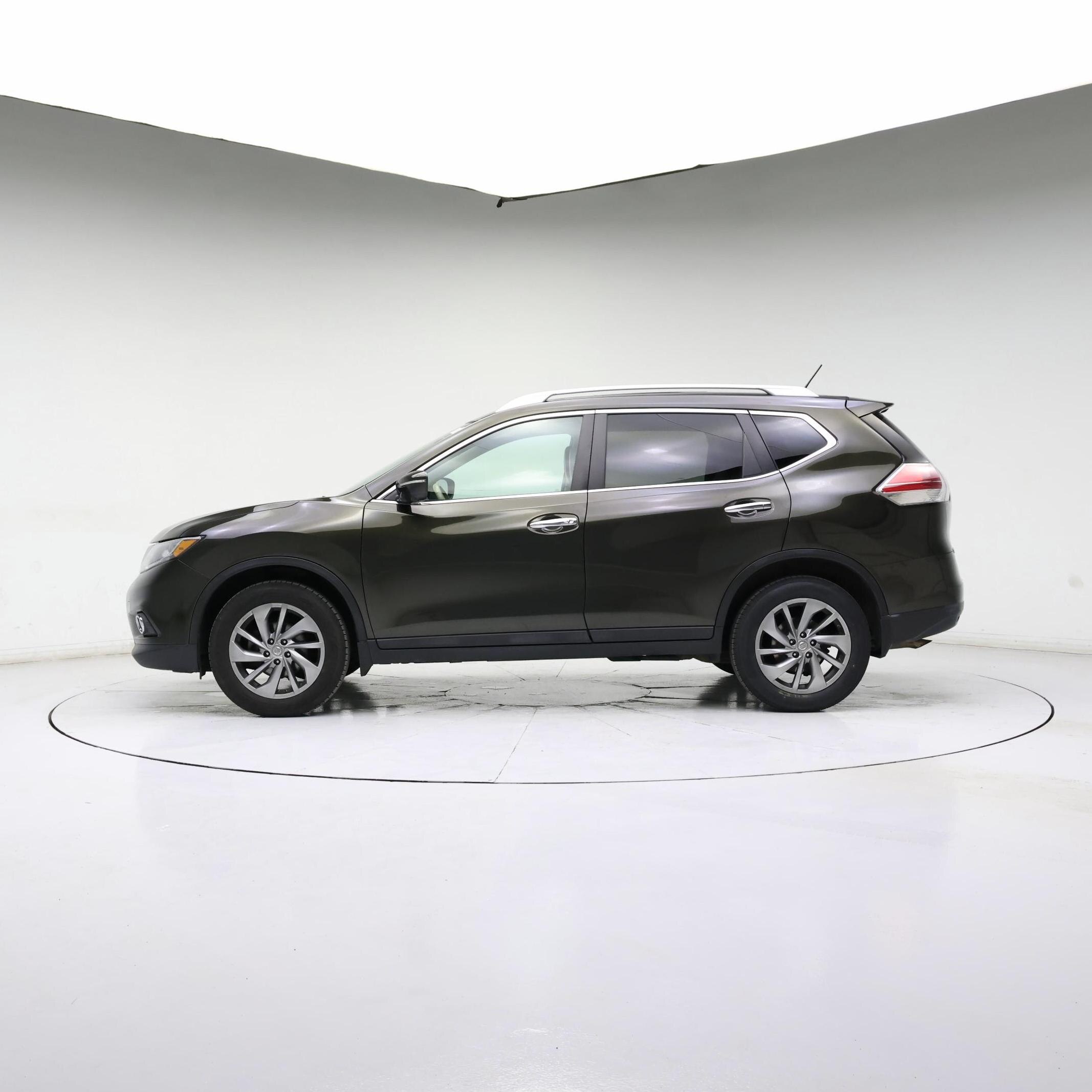 Thumbnail: 2015 Nissan Rogue - 3