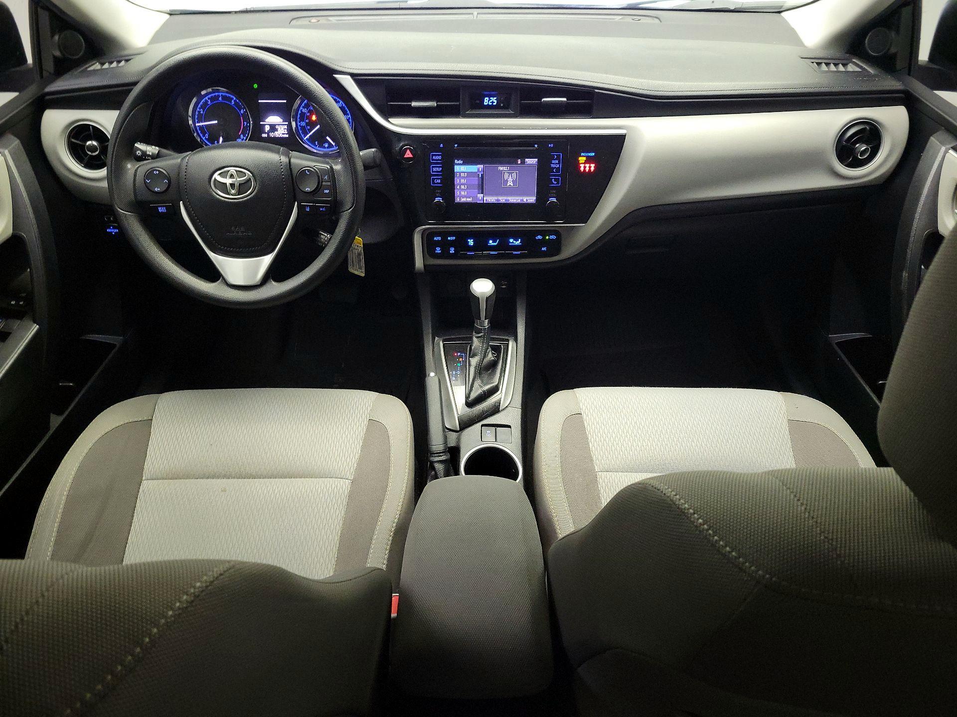 Thumbnail: 2018 Toyota Corolla - 9