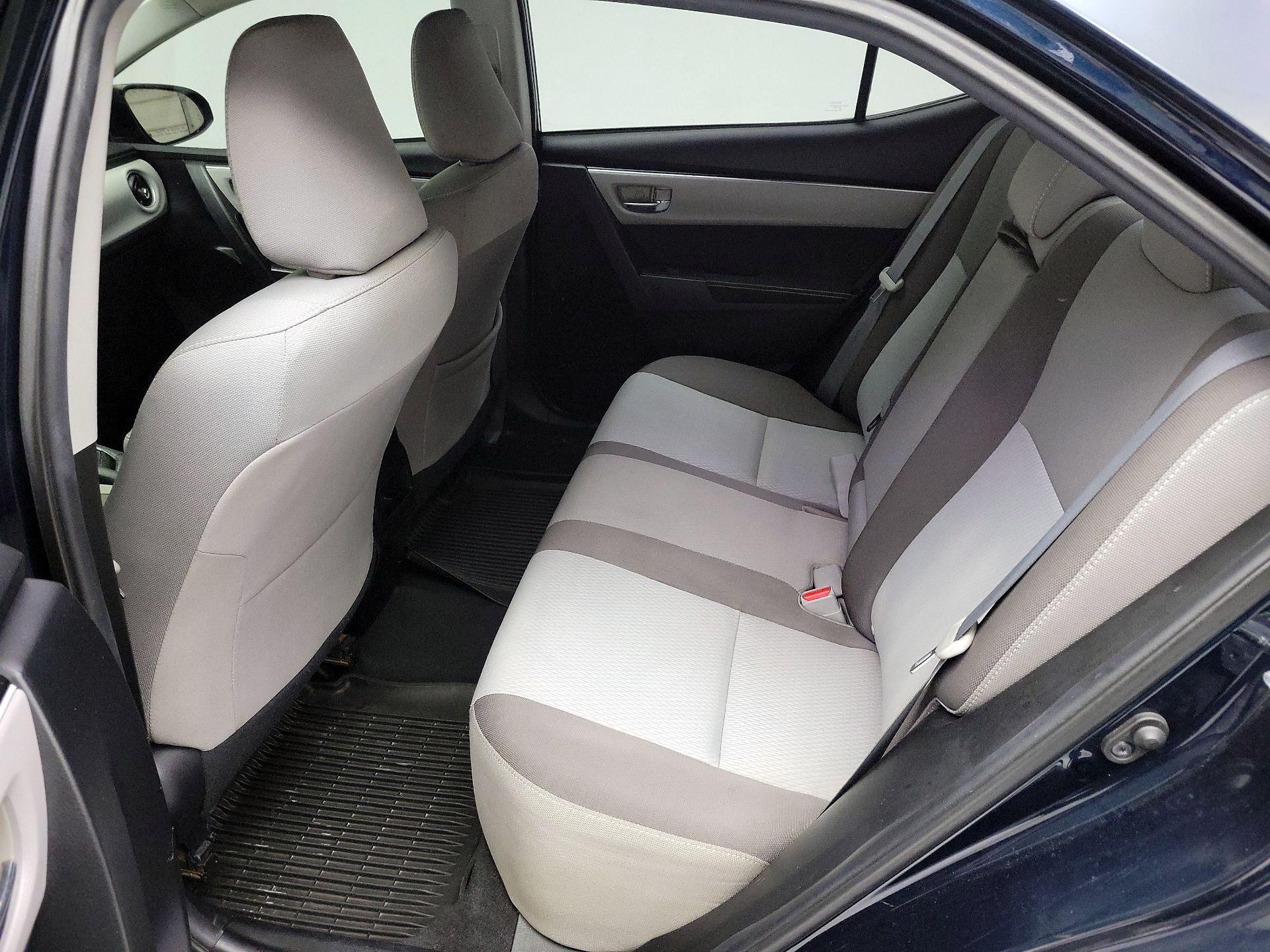 Thumbnail: 2018 Toyota Corolla - 19