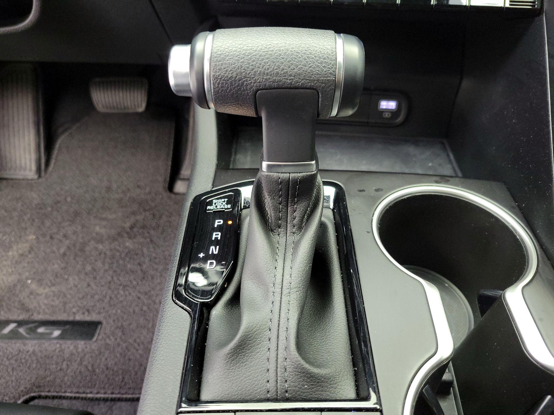 Thumbnail: 2024 Kia K5 - 17