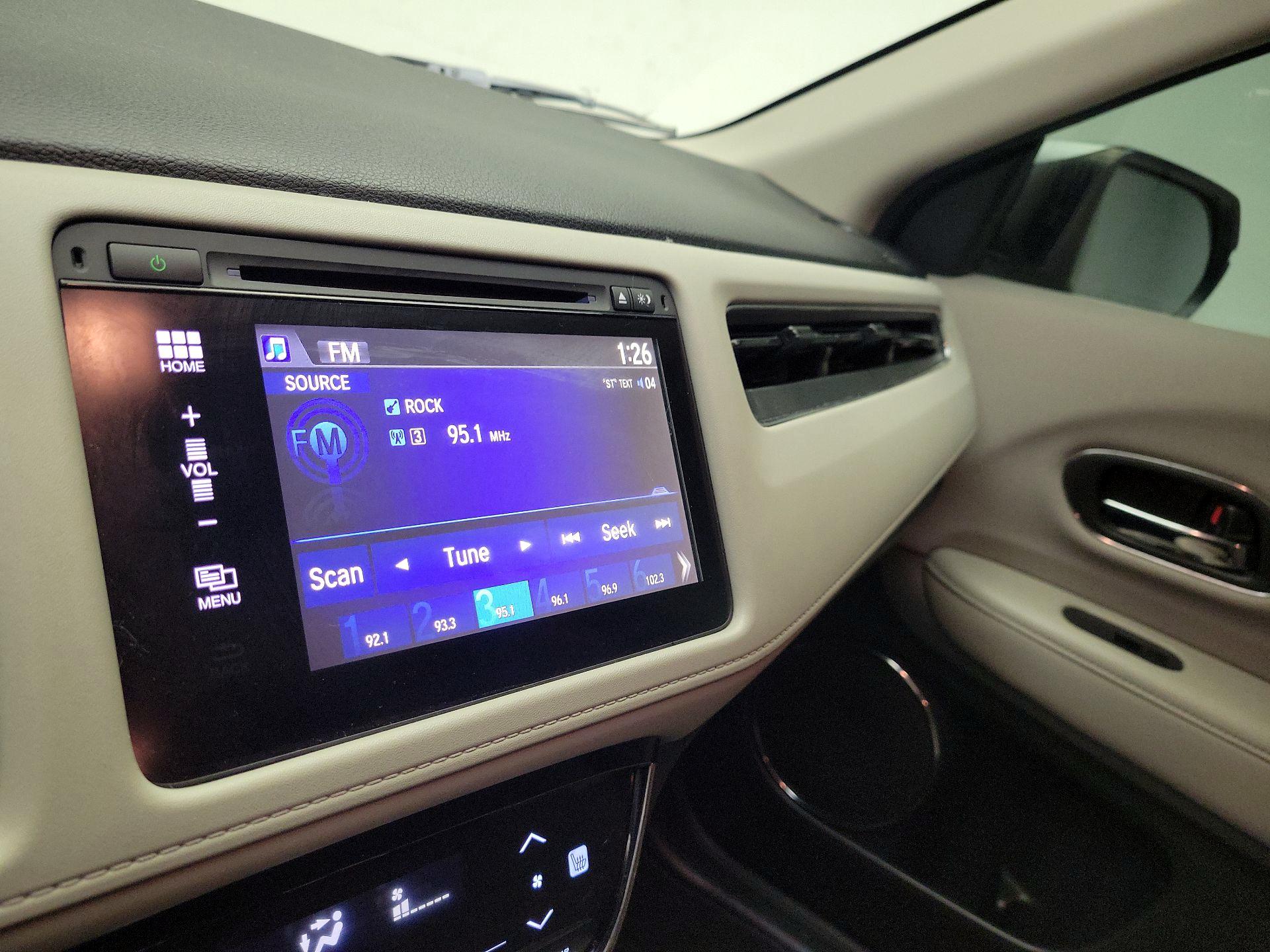 Thumbnail: 2016 Honda HR-V - 15