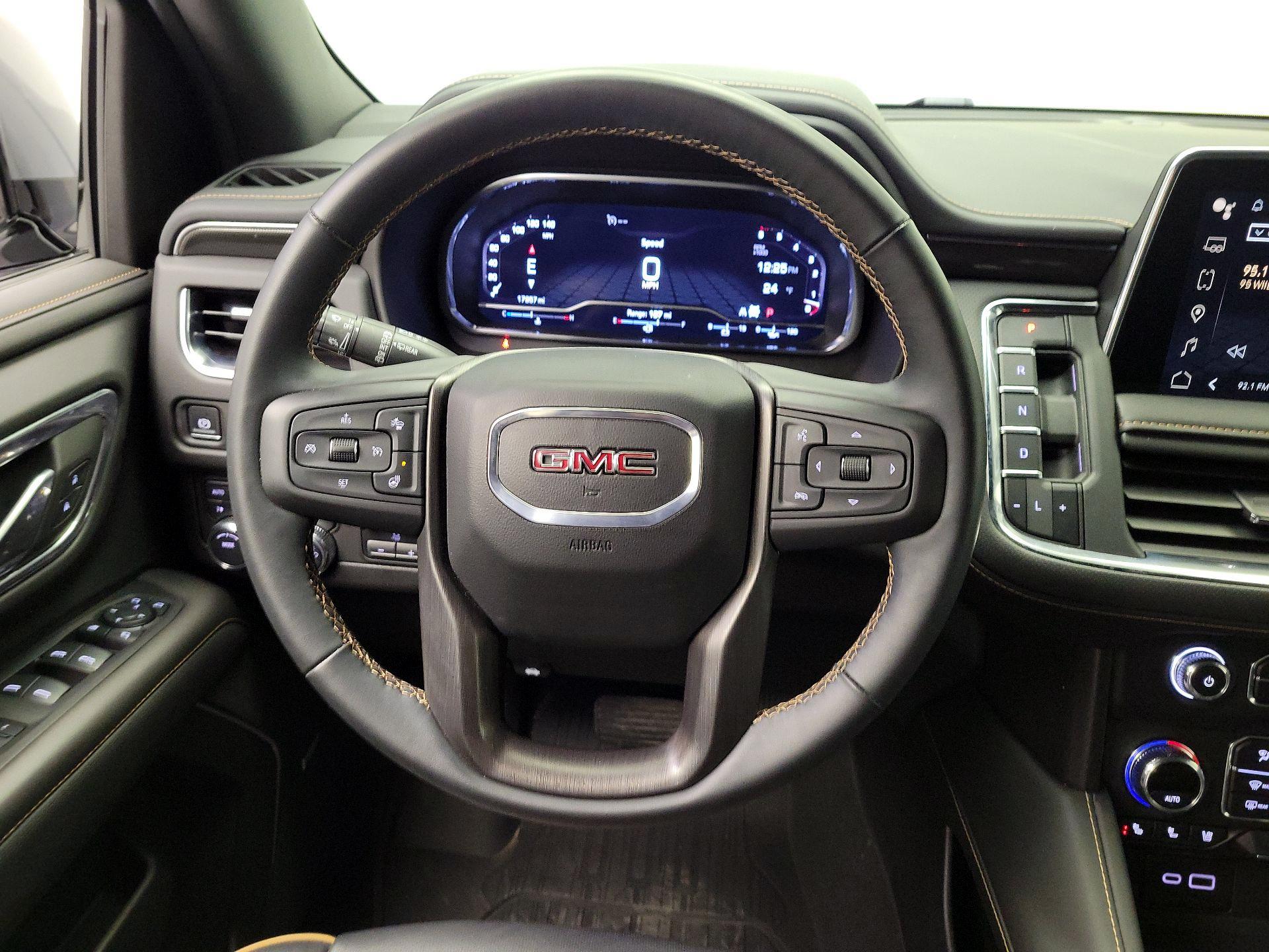 Thumbnail: 2024 GMC Yukon - 10