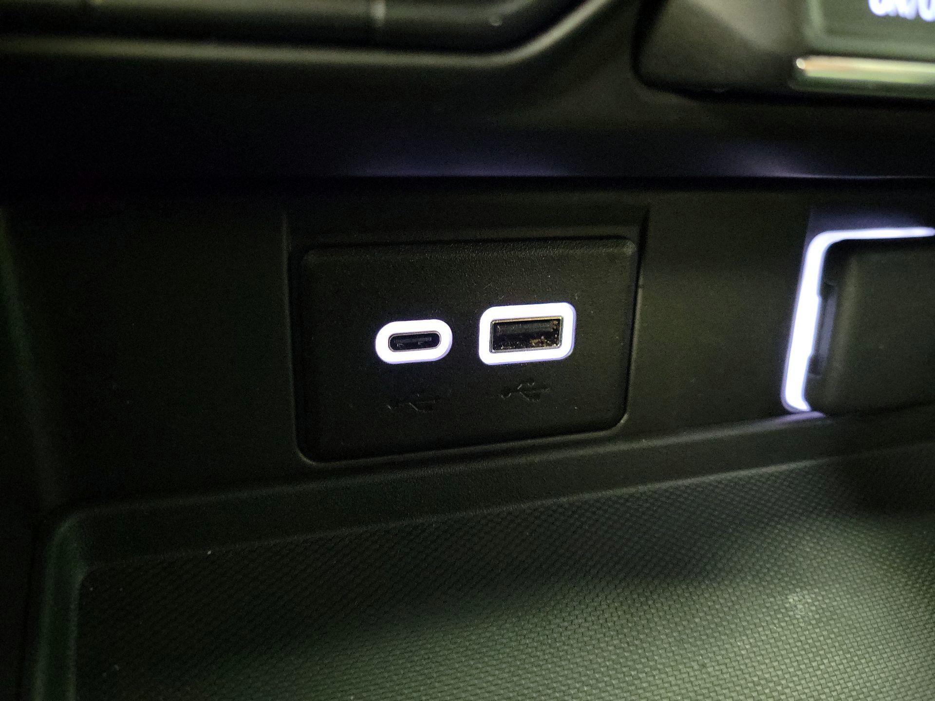 Thumbnail: 2024 GMC Yukon - 18