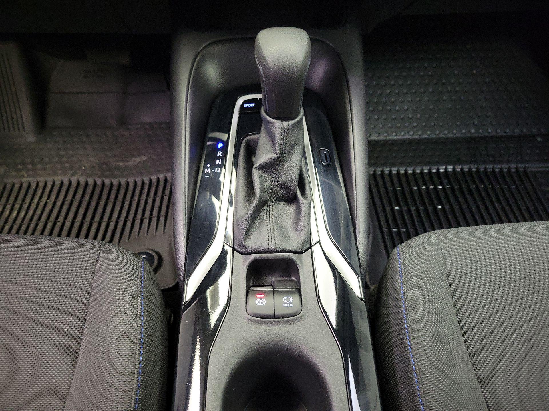 Thumbnail: 2022 Toyota Corolla - 17