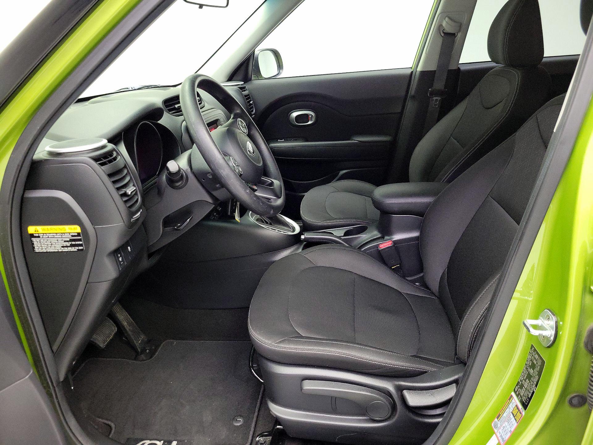 Thumbnail: 2016 Kia Soul - 11