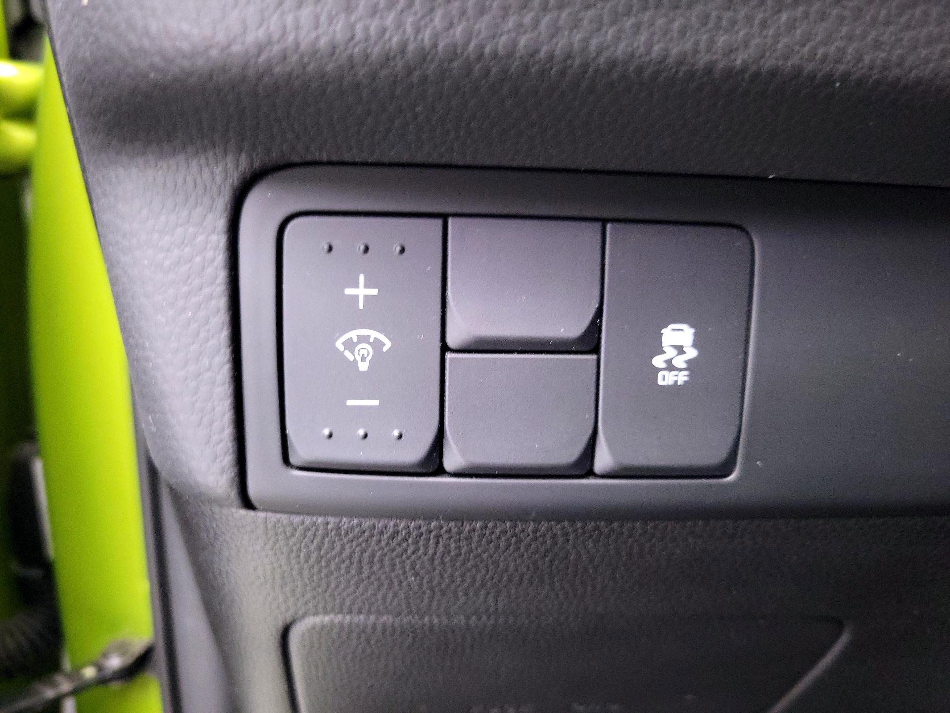 Thumbnail: 2016 Kia Soul - 13