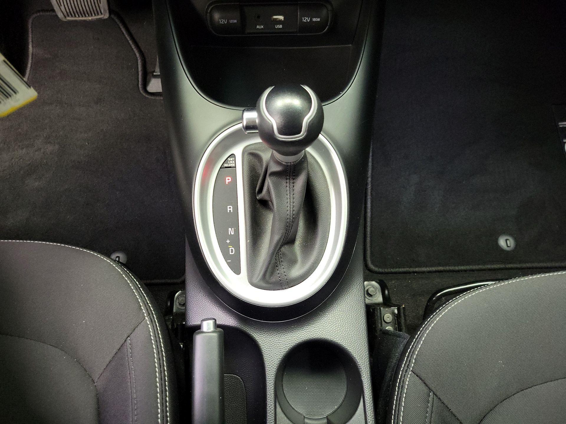 Thumbnail: 2016 Kia Soul - 16