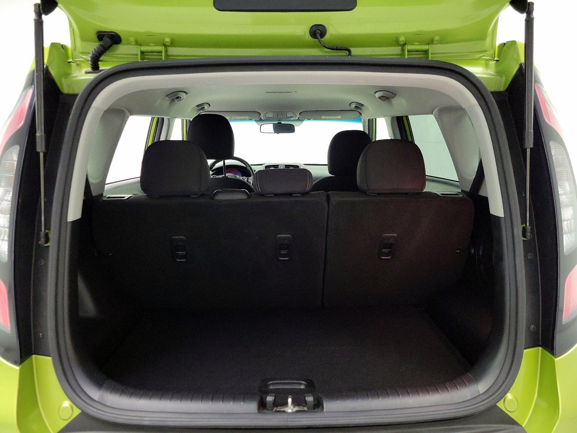 Thumbnail: 2016 Kia Soul - 19