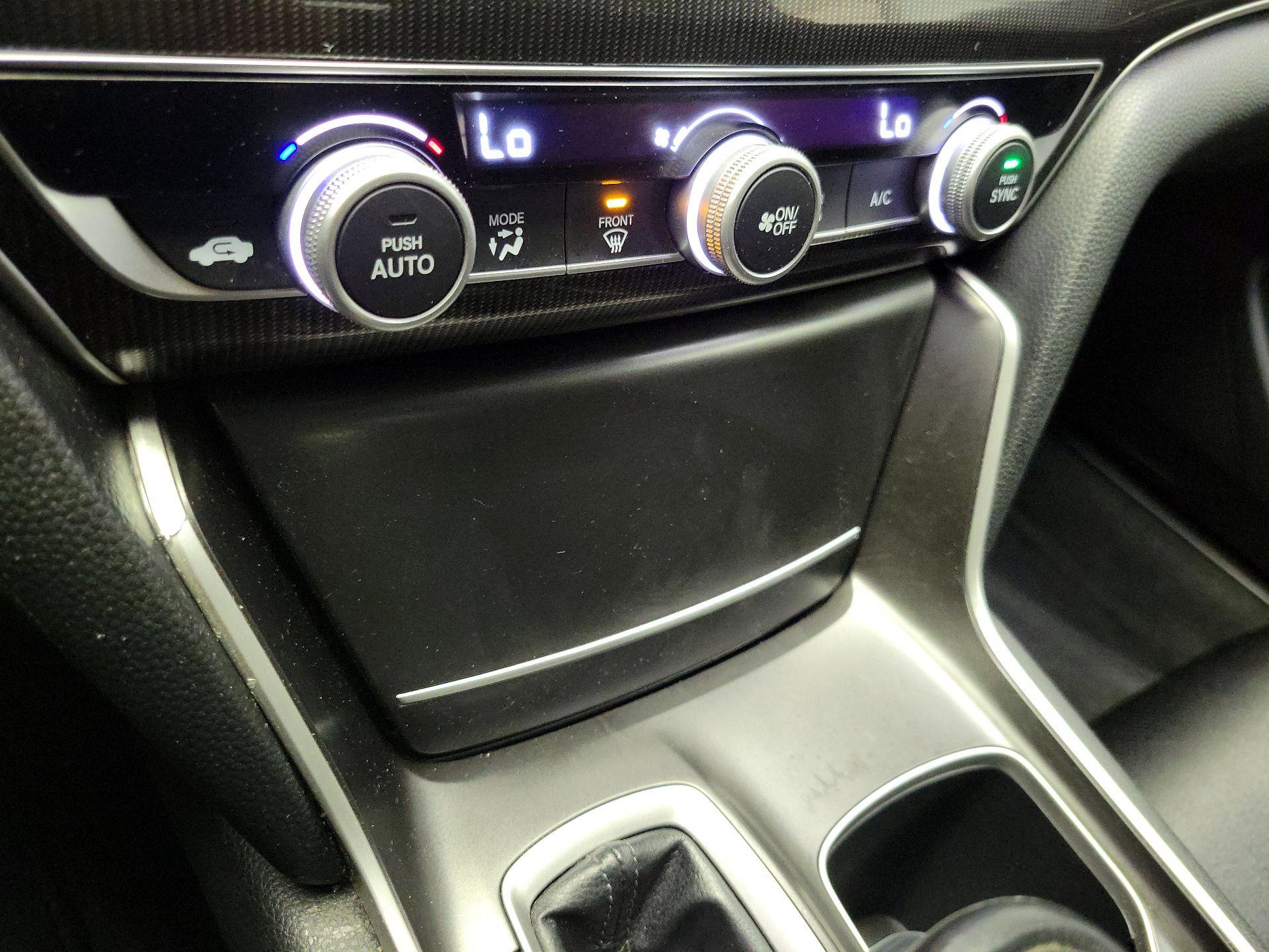 Thumbnail: 2020 Honda Accord - 16