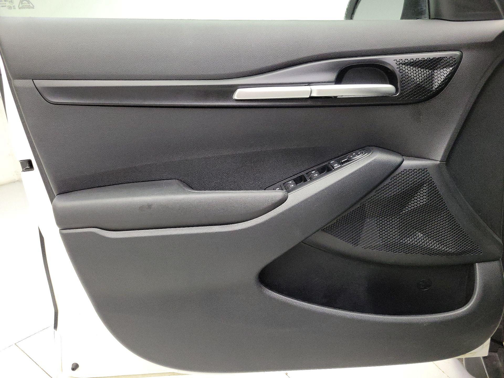 Thumbnail: 2021 Kia Seltos - 12