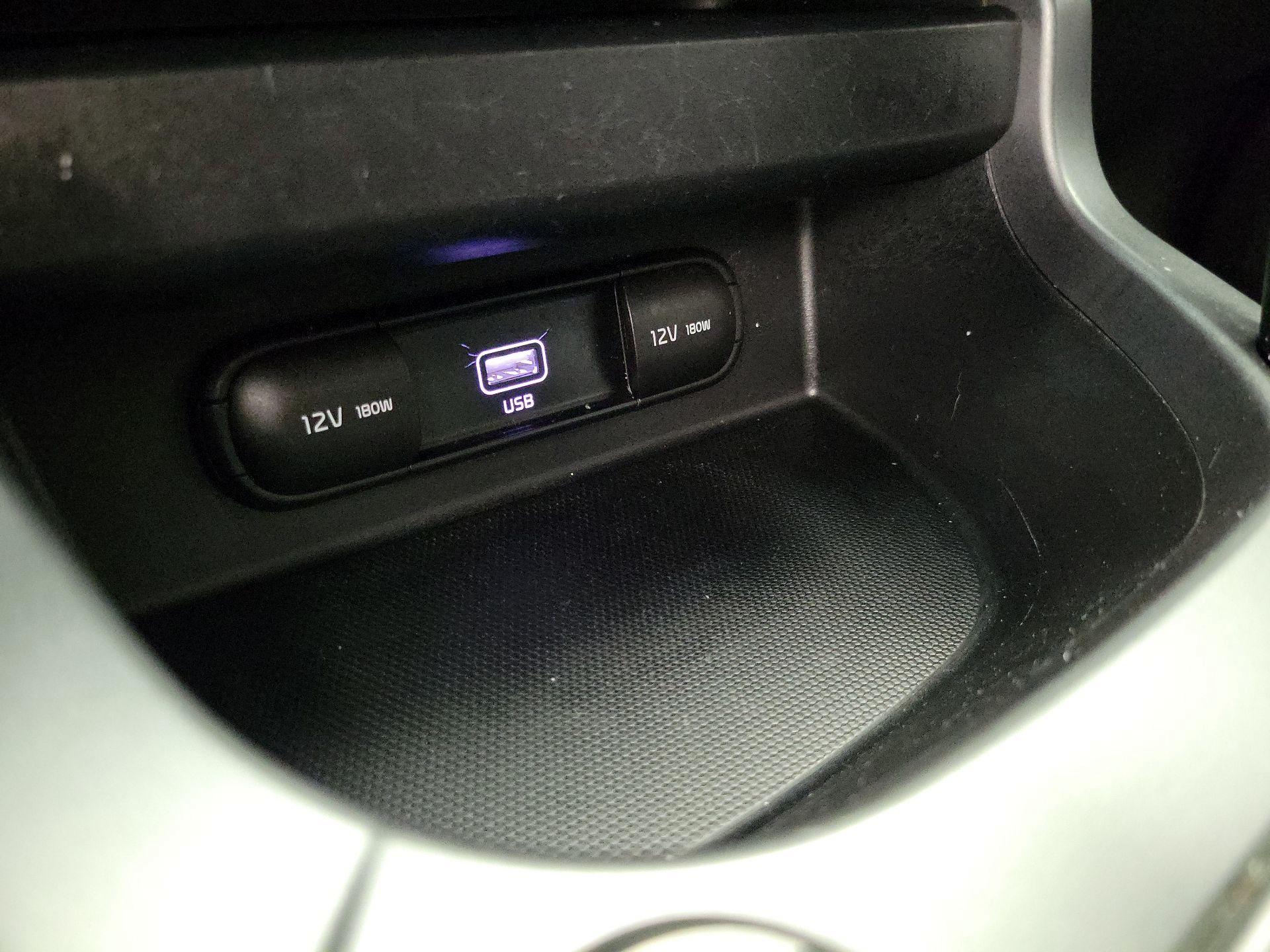 Thumbnail: 2021 Kia Seltos - 18