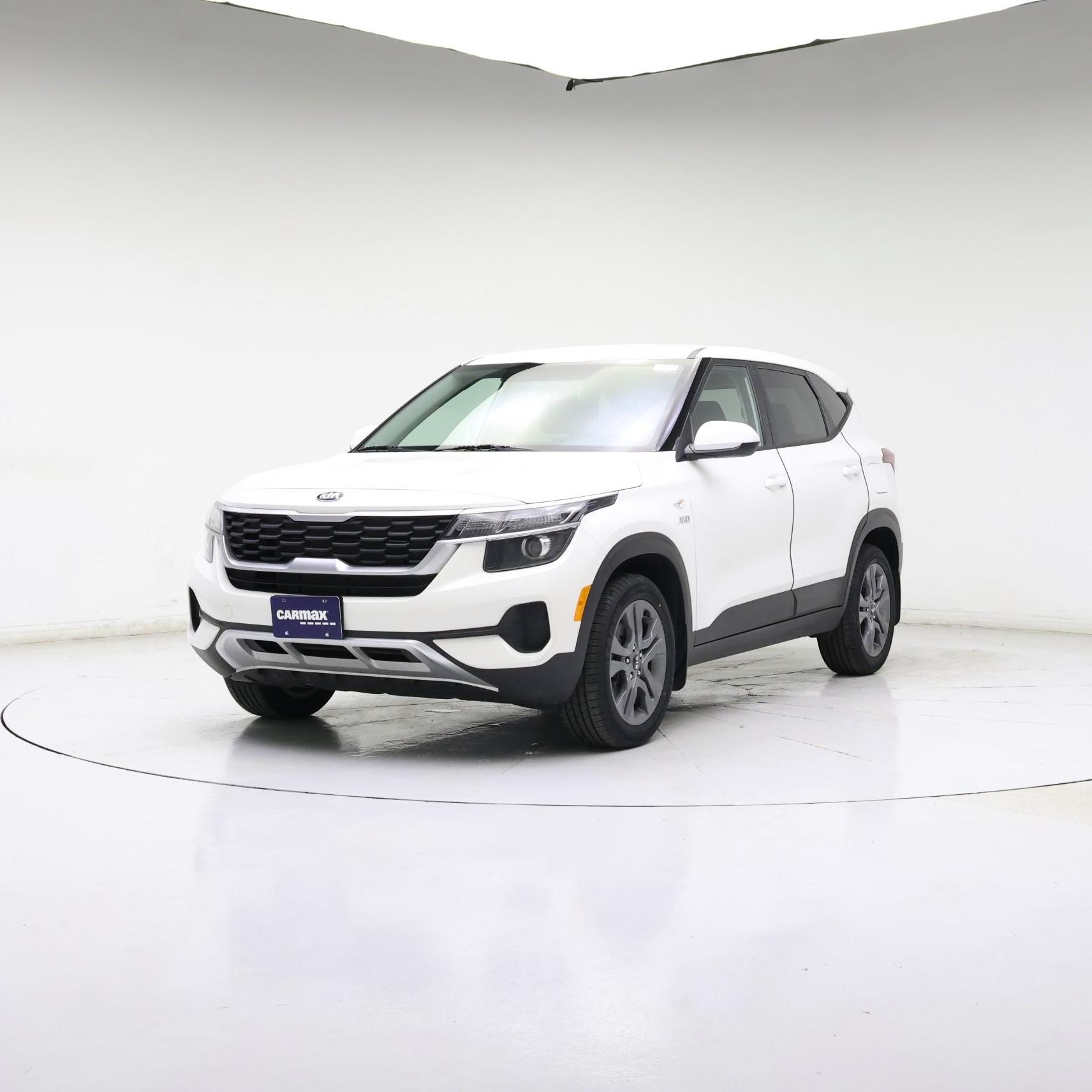 Thumbnail: 2021 Kia Seltos - 4