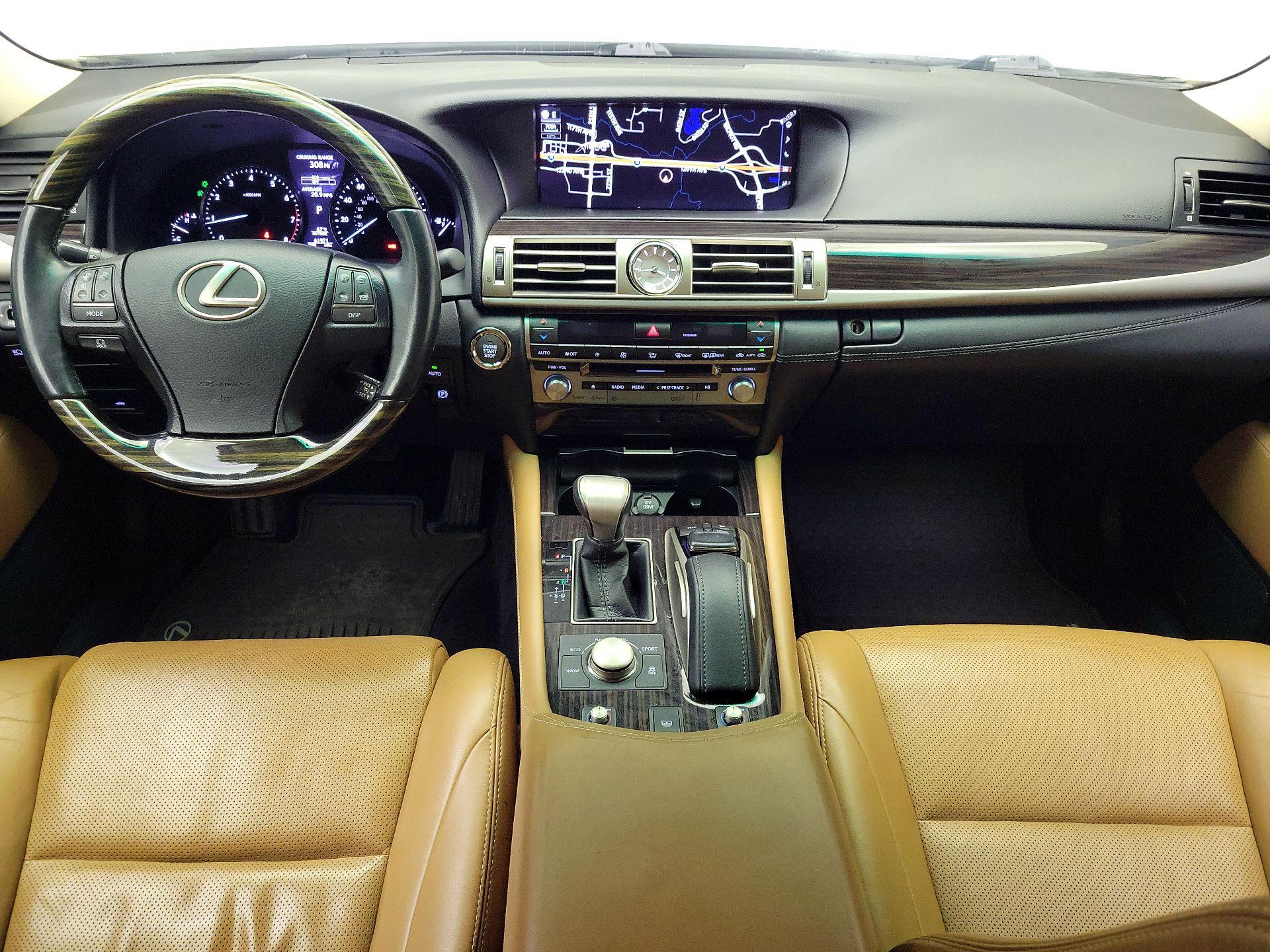 Thumbnail: 2017 Lexus LS - 9