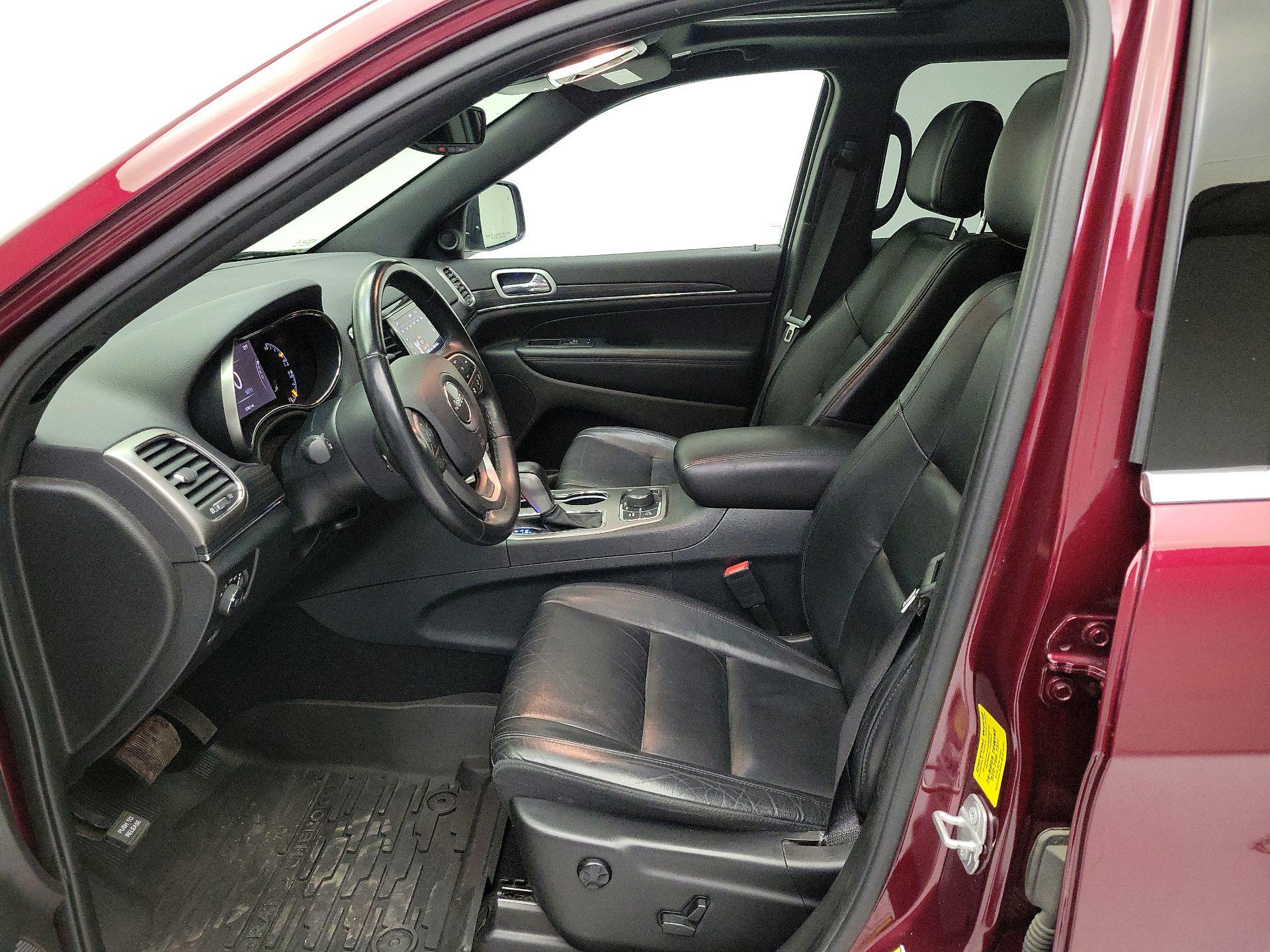 Thumbnail: 2019 Jeep Grand Cherokee - 11