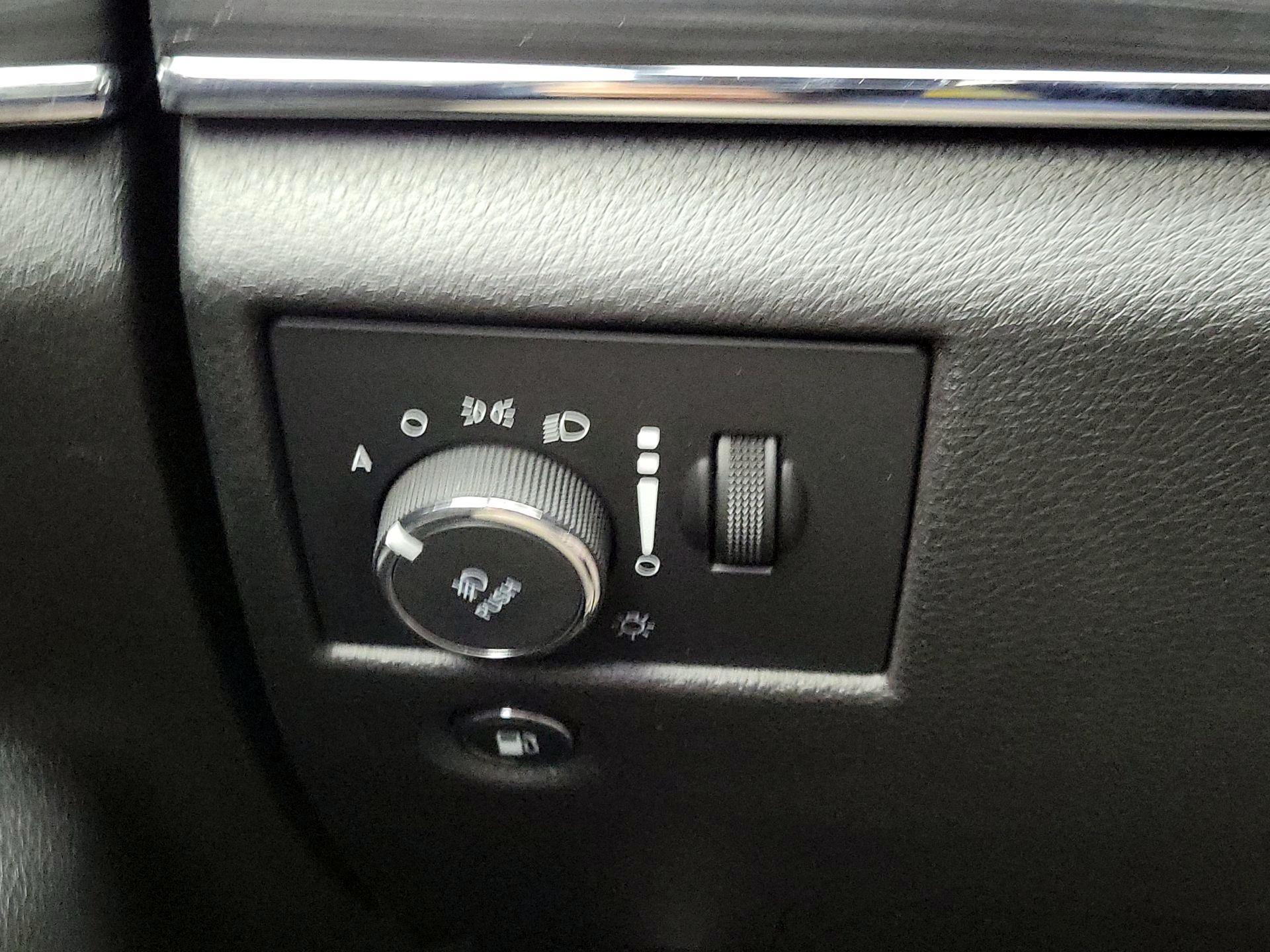 Thumbnail: 2019 Jeep Grand Cherokee - 13