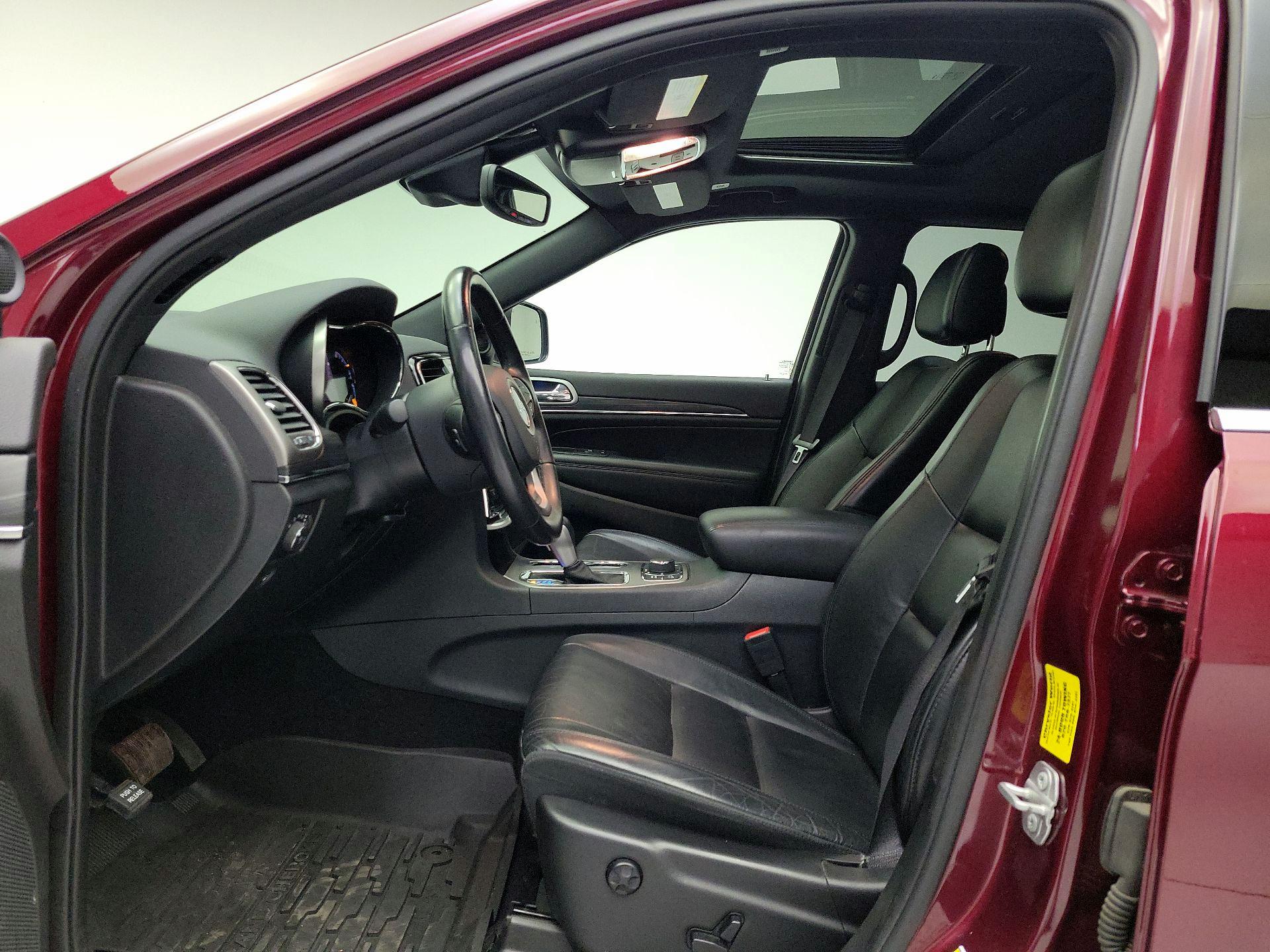 Thumbnail: 2019 Jeep Grand Cherokee - 20