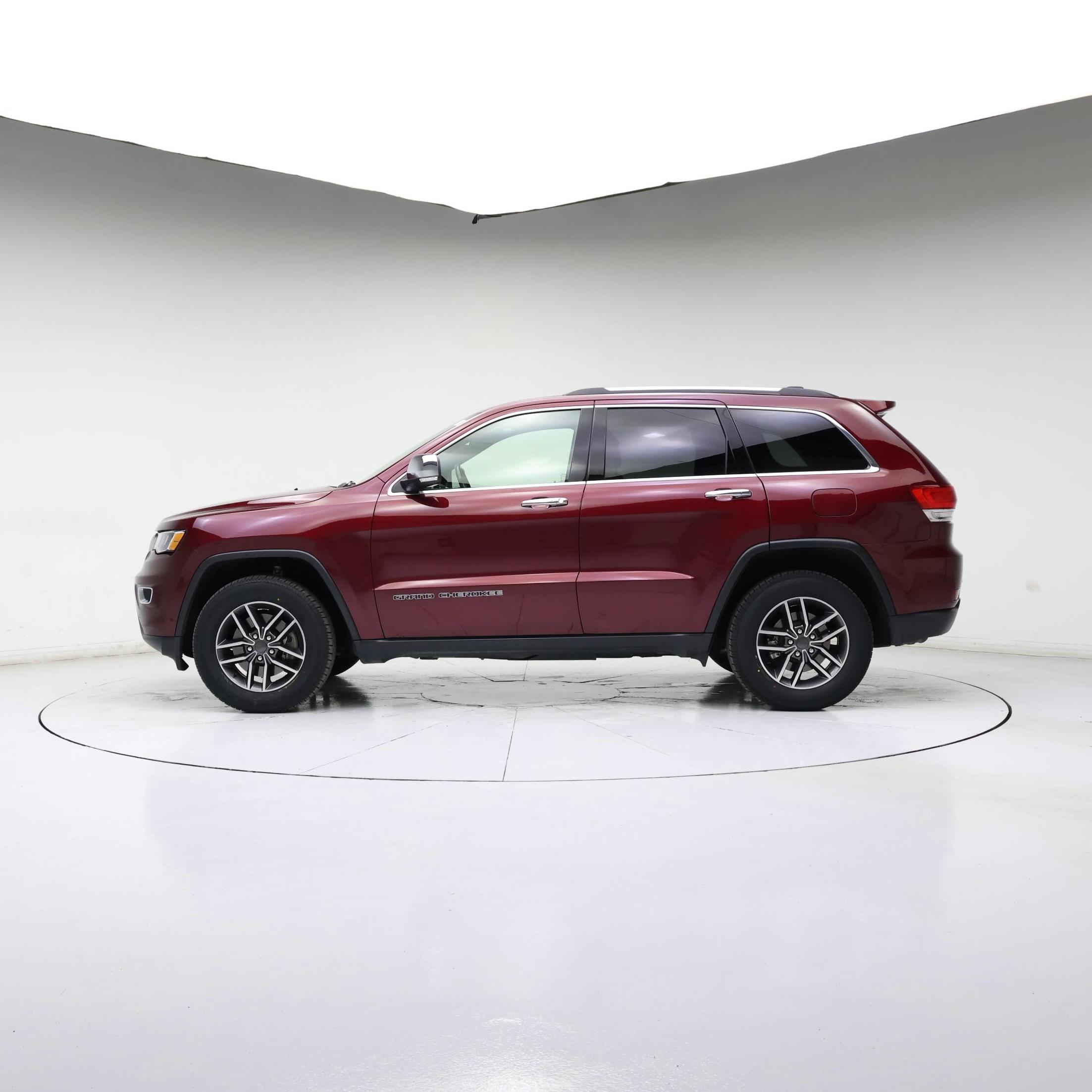 Thumbnail: 2019 Jeep Grand Cherokee - 7