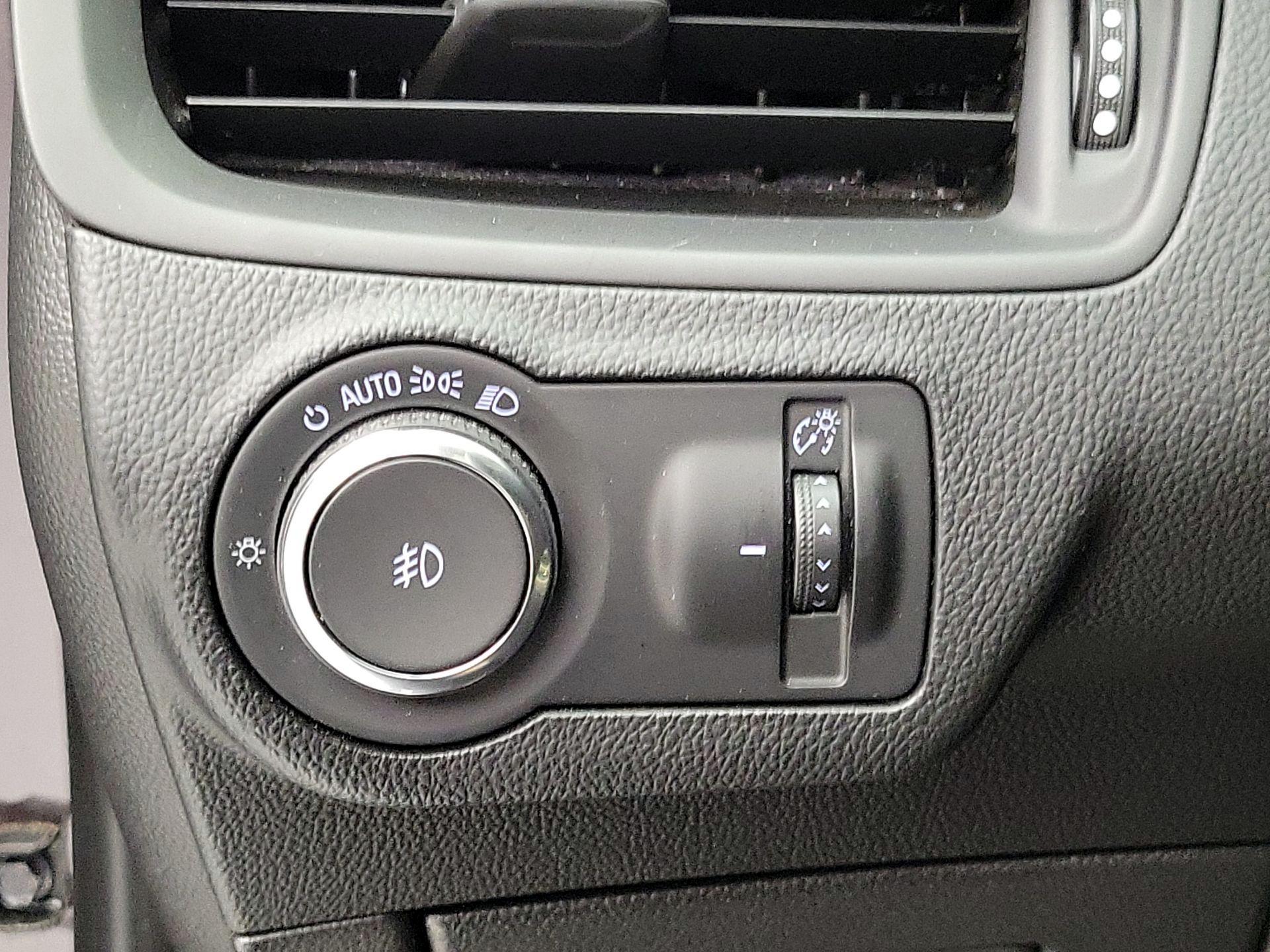 Thumbnail: 2017 Buick Envision - 13