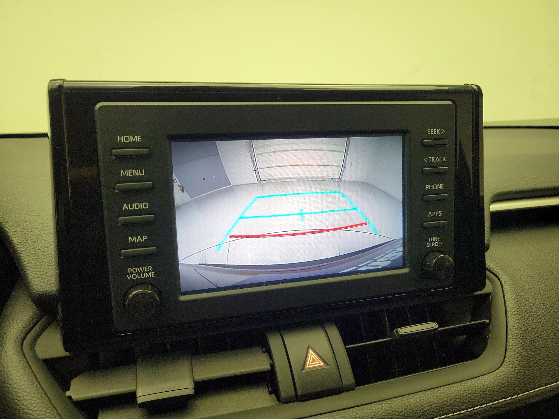 Thumbnail: 2019 Toyota RAV4 - 14