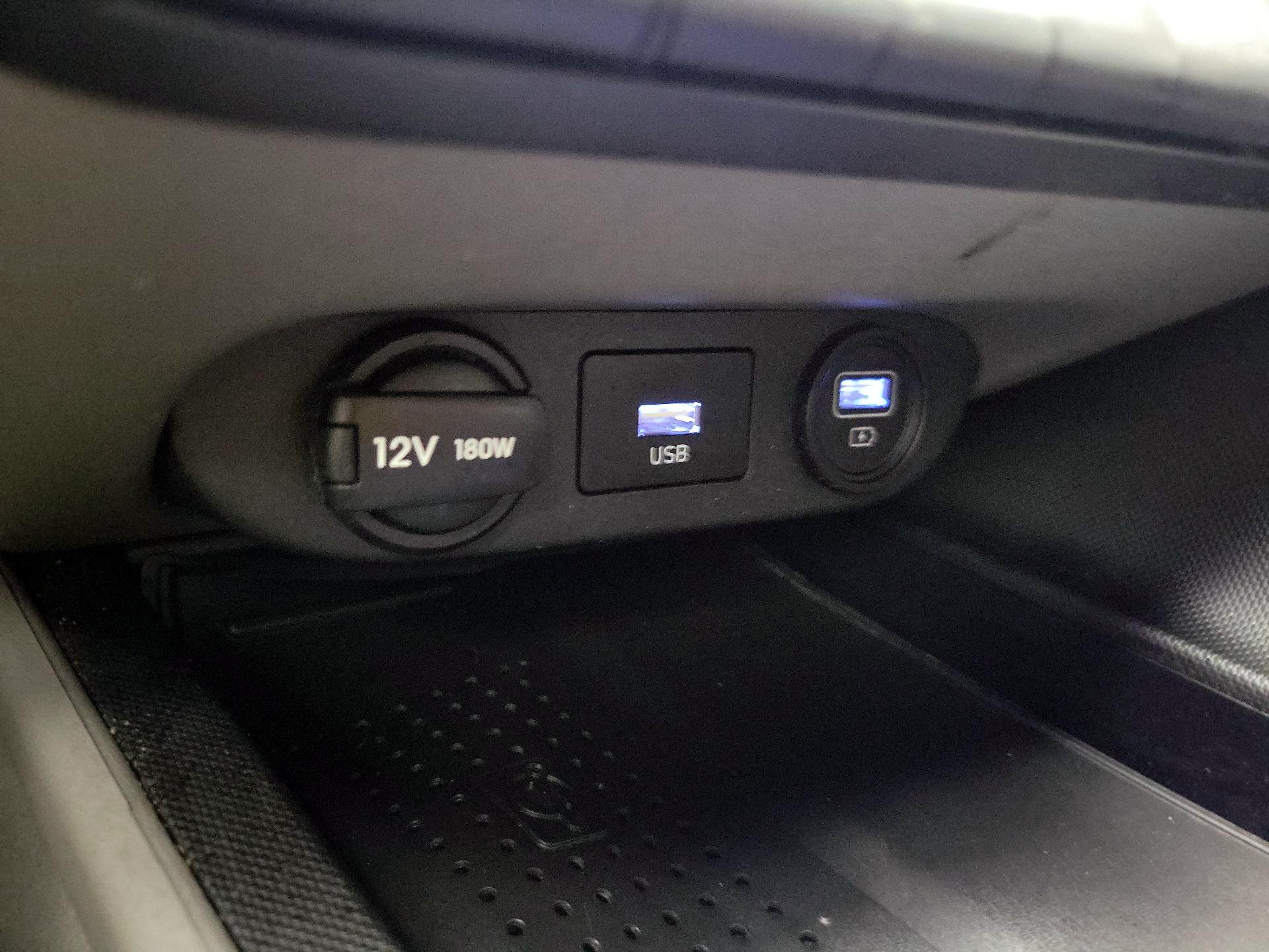 Thumbnail: 2023 Hyundai Elantra - 19