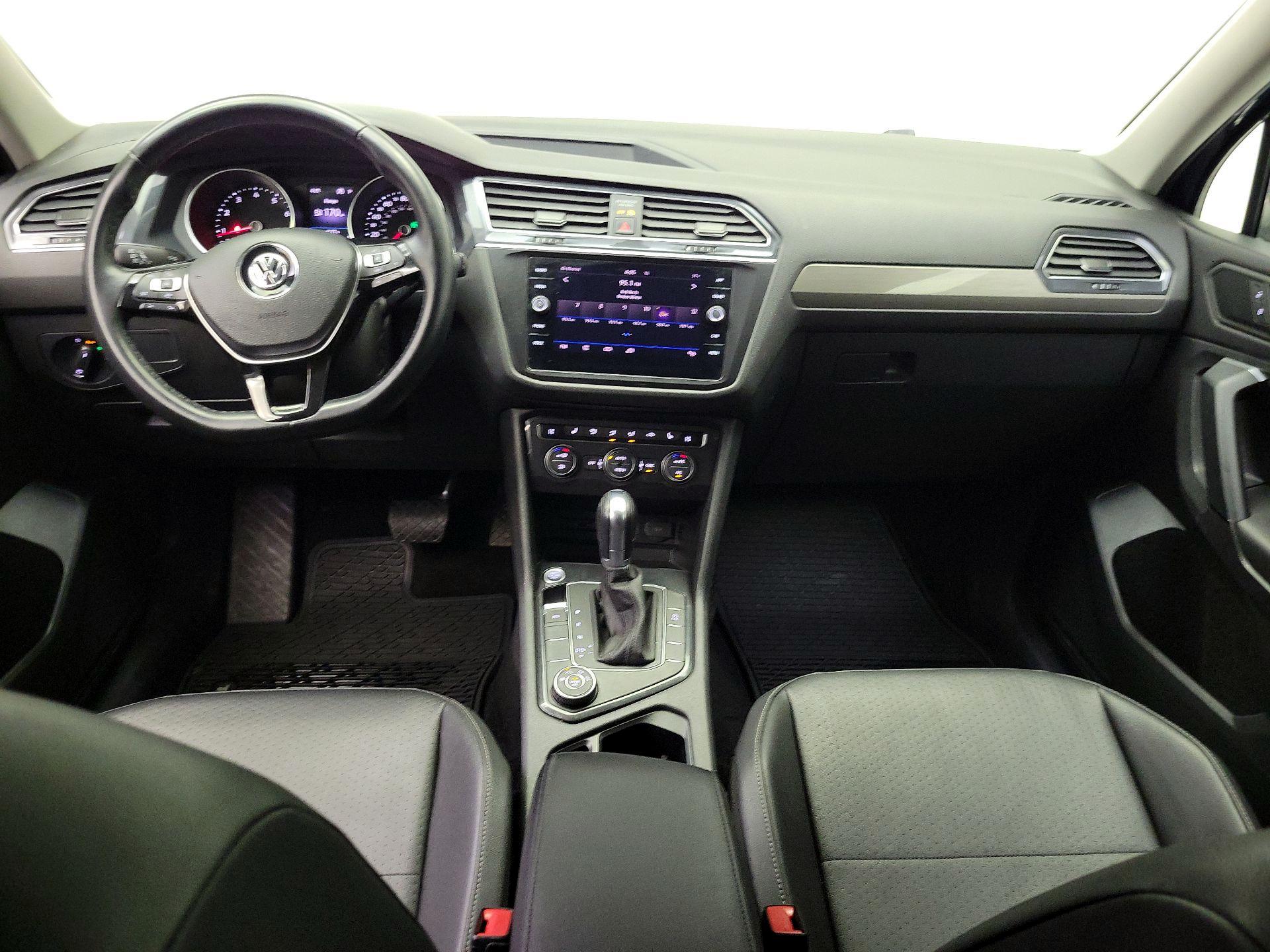 Thumbnail: 2019 Volkswagen Tiguan - 9