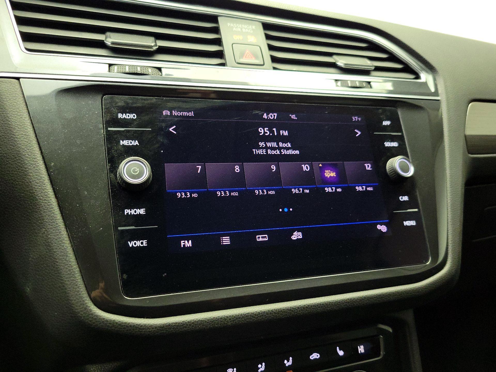 Thumbnail: 2019 Volkswagen Tiguan - 15