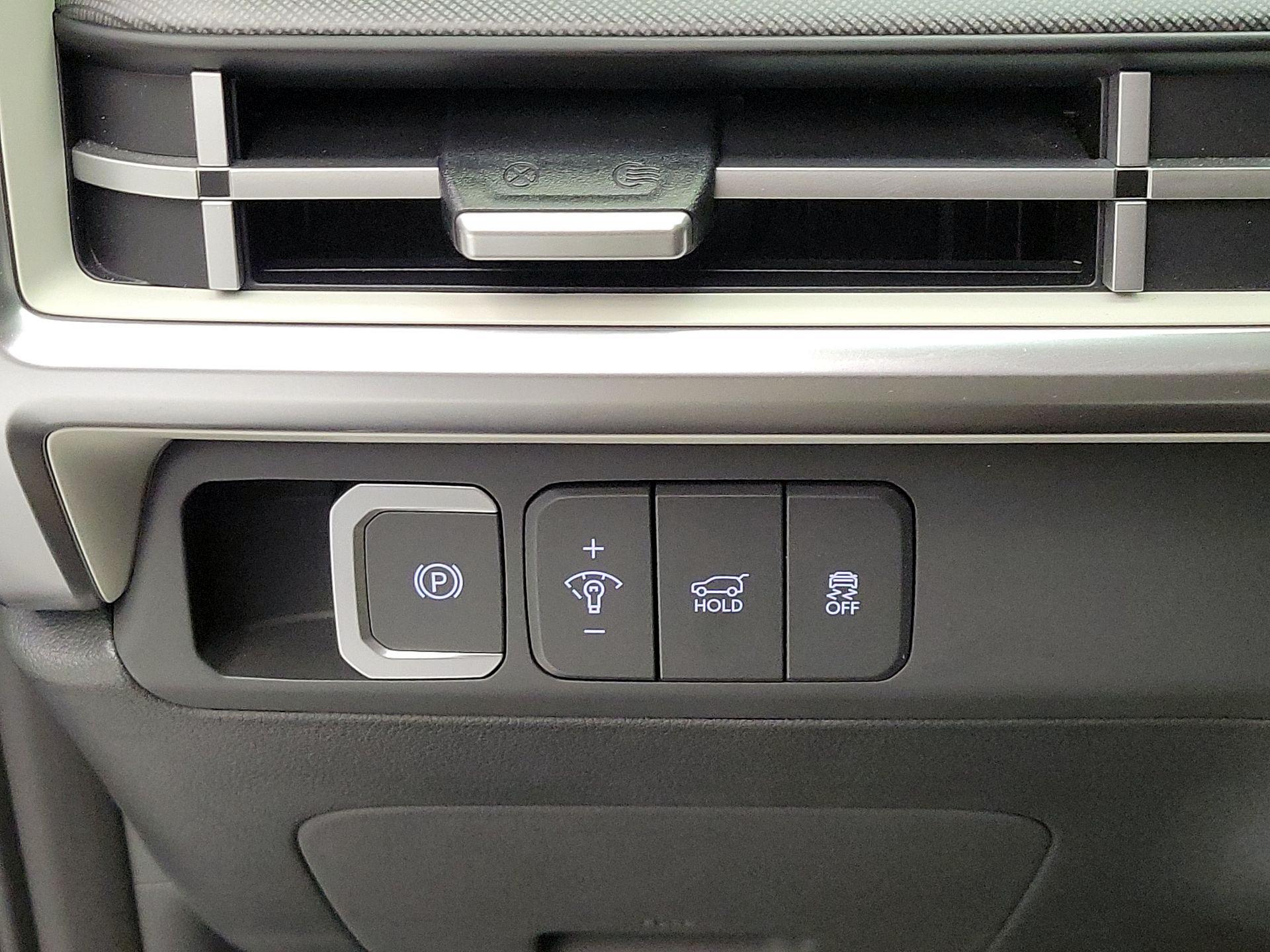 Thumbnail: 2024 Hyundai Santa Fe - 13