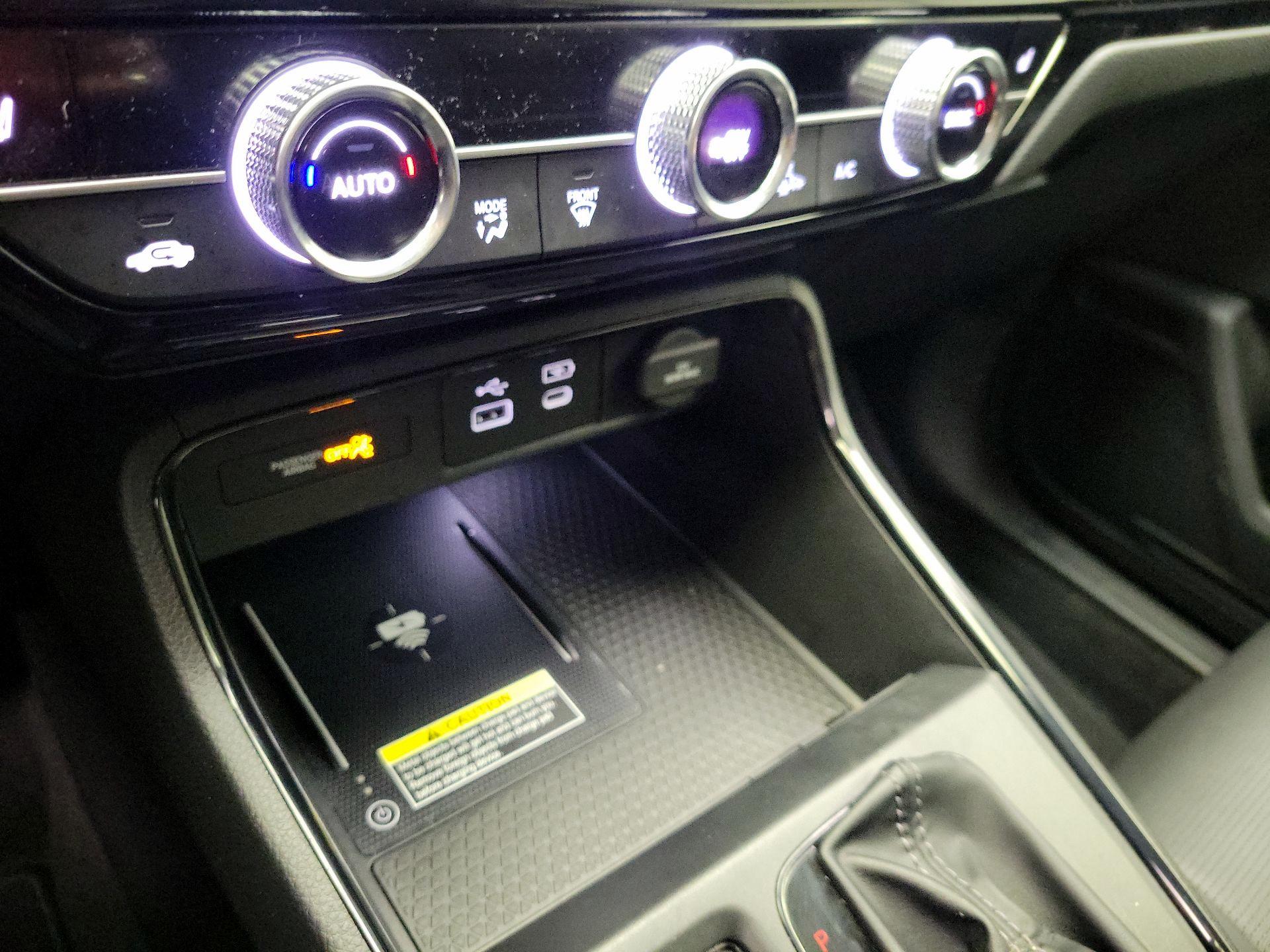 Thumbnail: 2023 Honda CR-V - 16