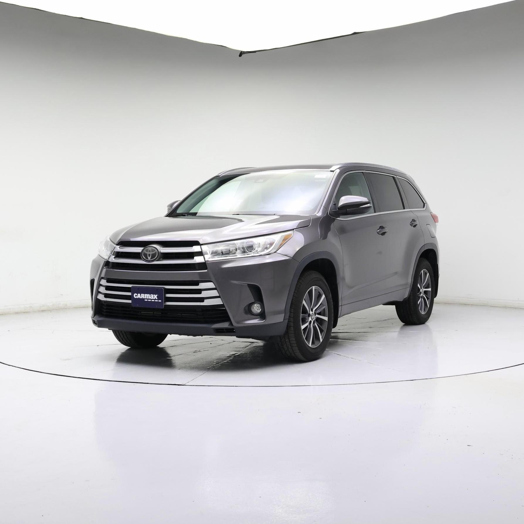 Thumbnail: 2018 Toyota Highlander - 4