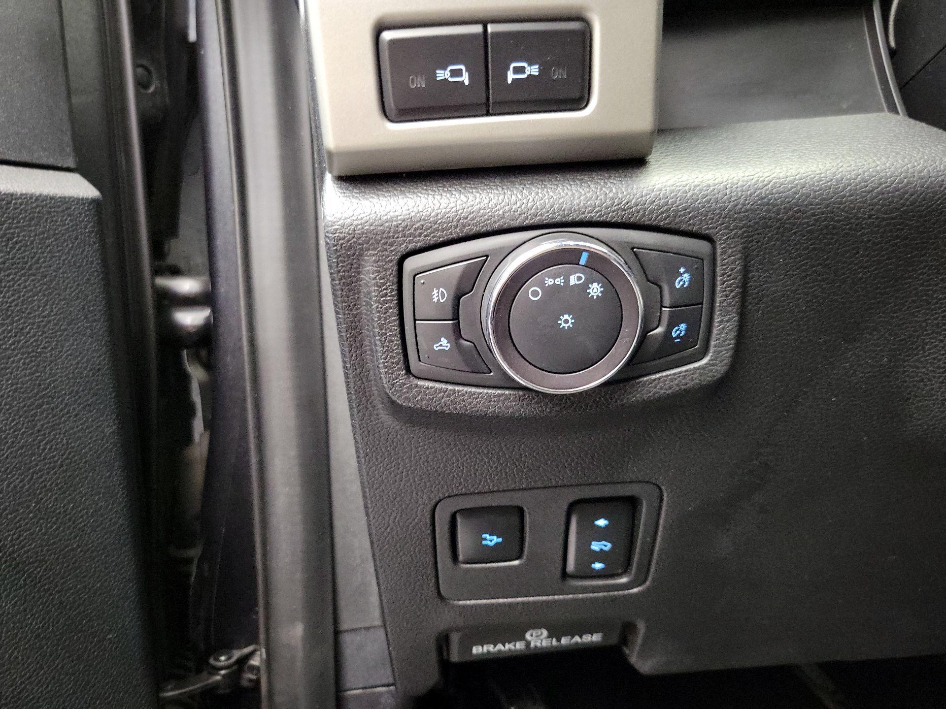 Thumbnail: 2020 Ford F-350 - 13