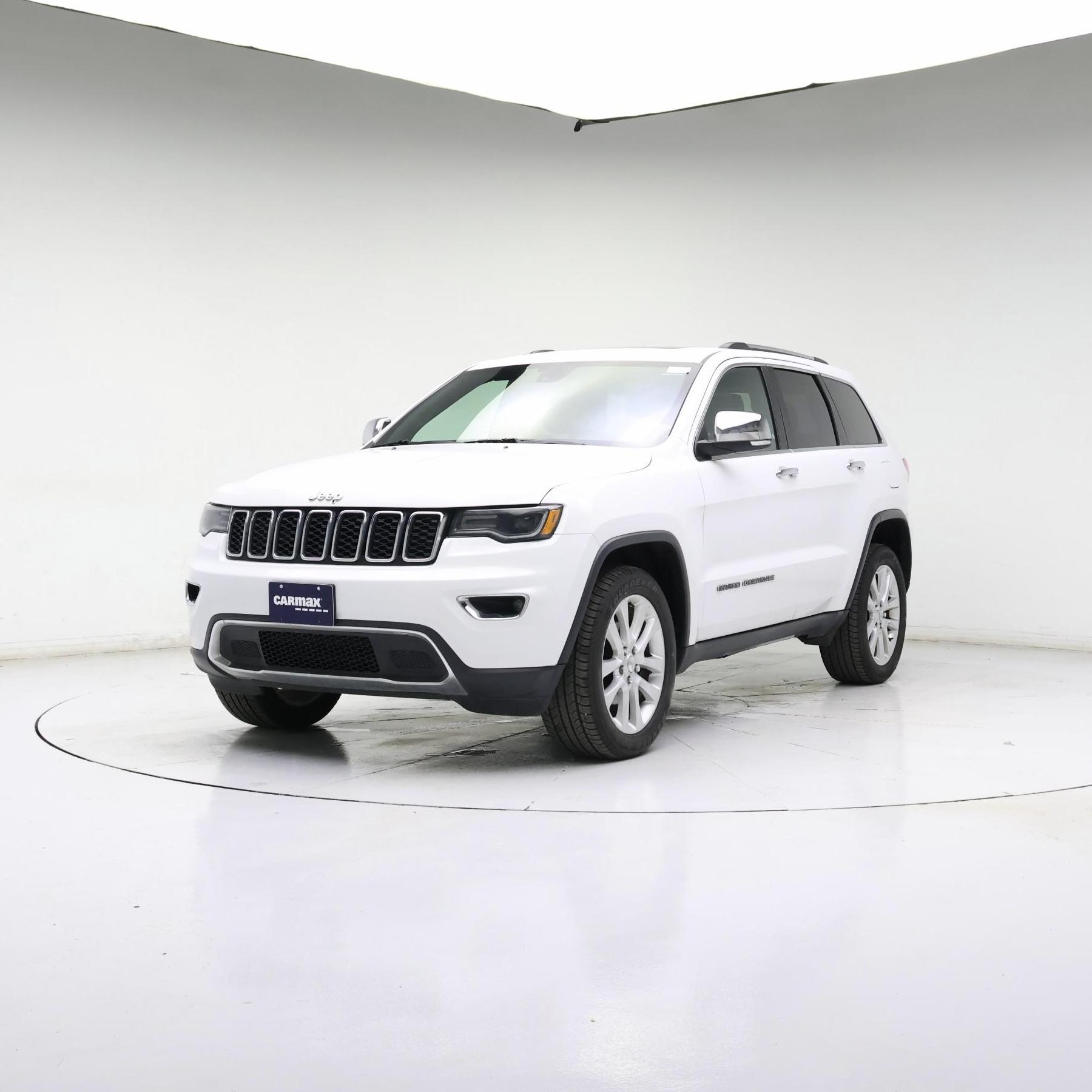 Thumbnail: 2017 Jeep Grand Cherokee - 4