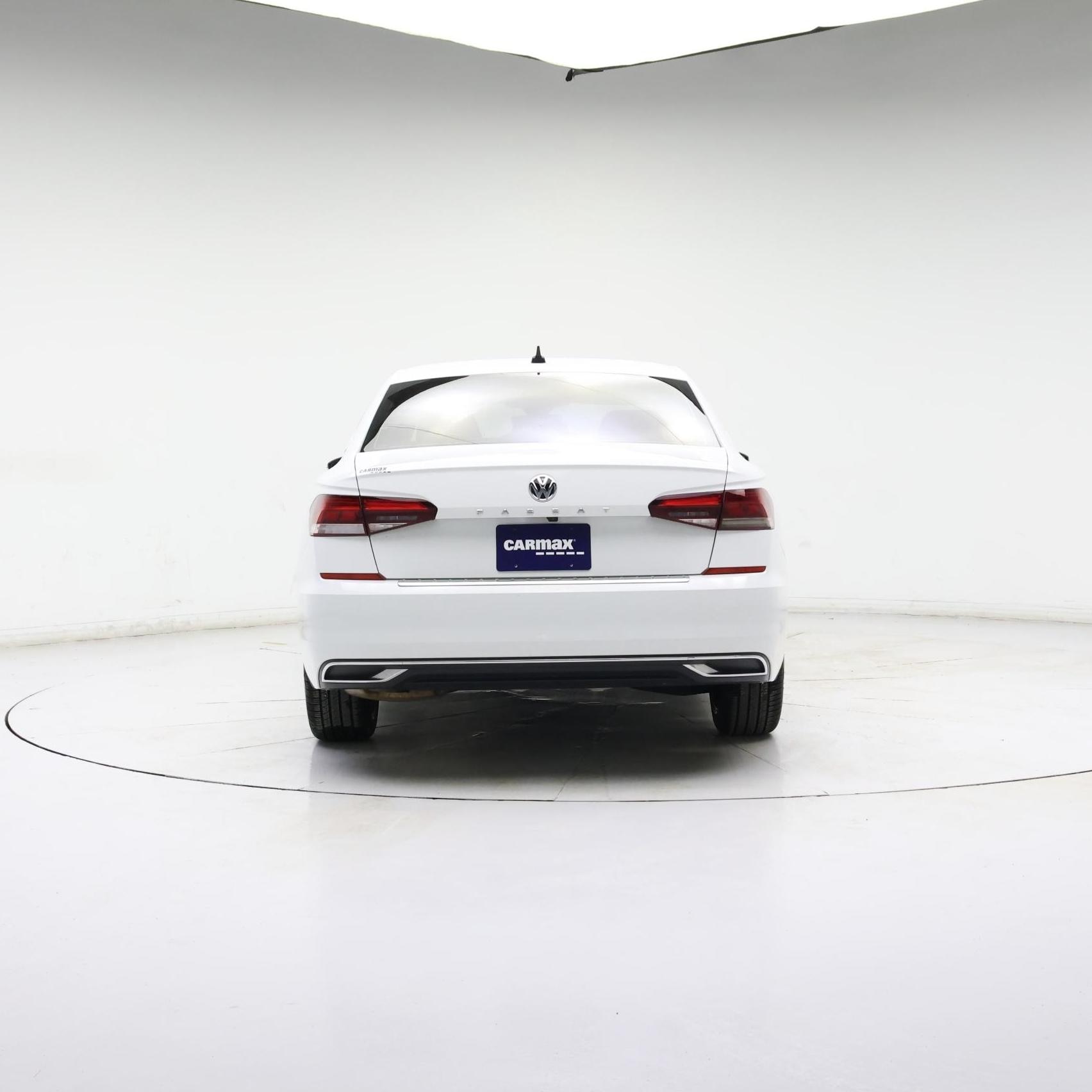 Thumbnail: 2022 Volkswagen Passat - 6