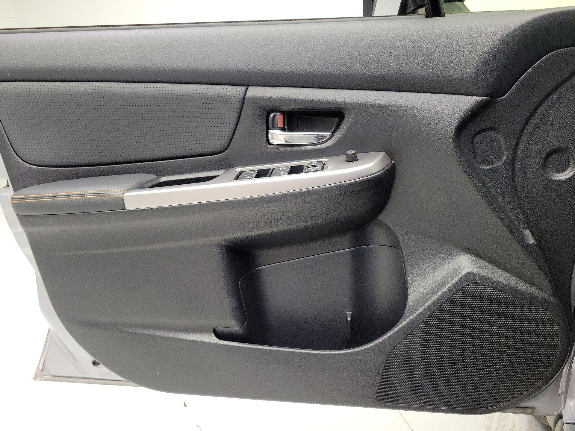 Thumbnail: 2017 Subaru Crosstrek - 12