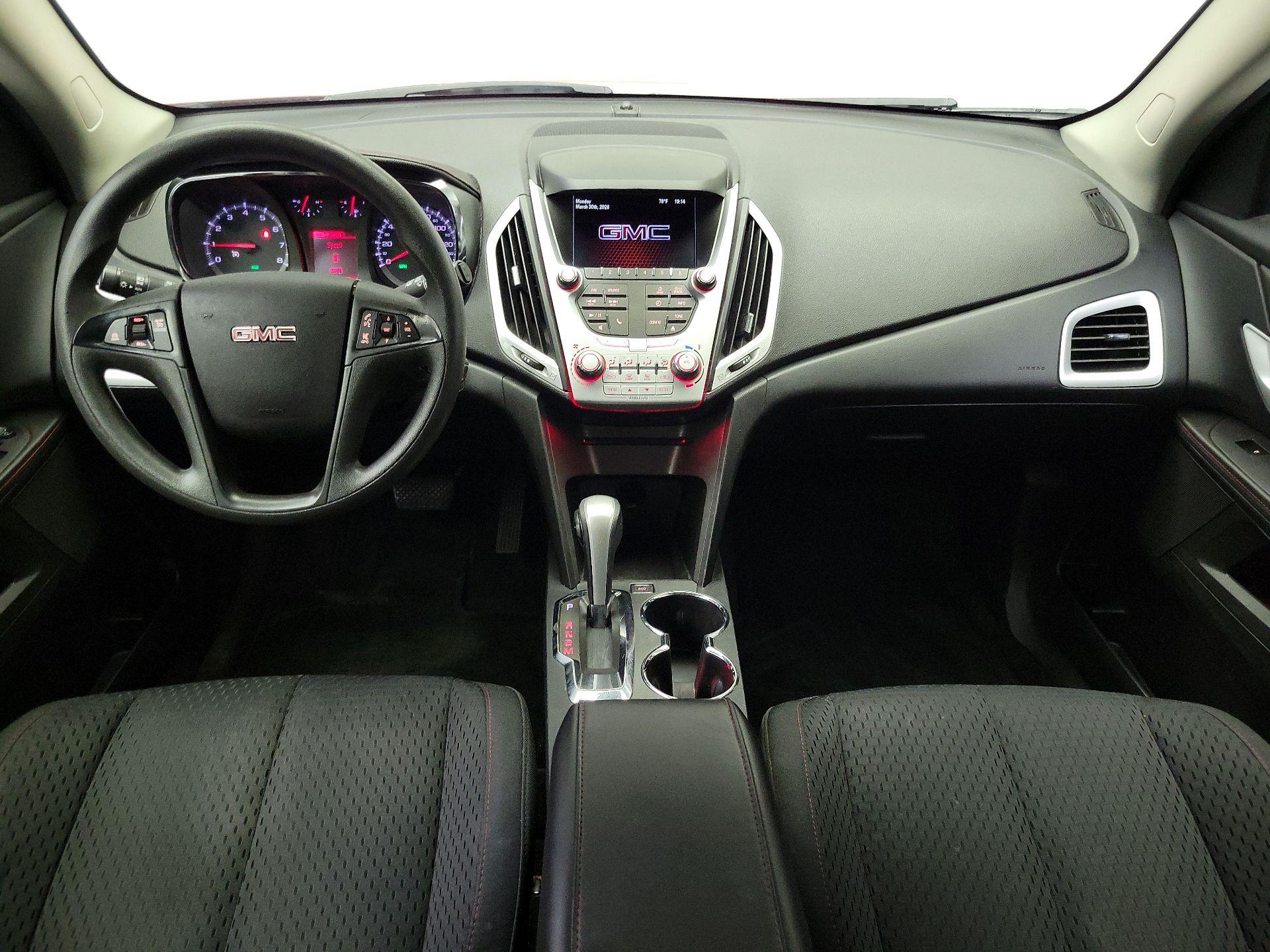 Thumbnail: 2015 GMC Terrain - 9