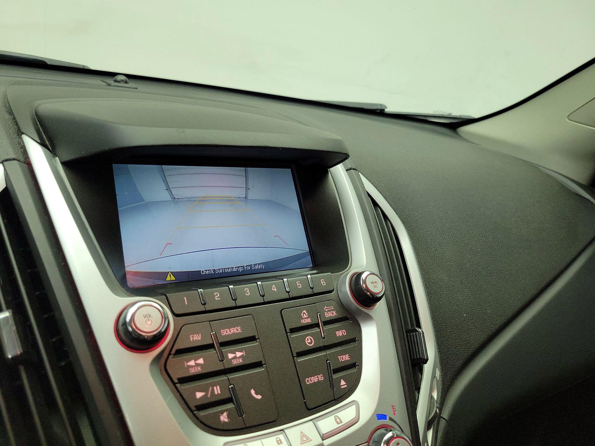 Thumbnail: 2015 GMC Terrain - 13