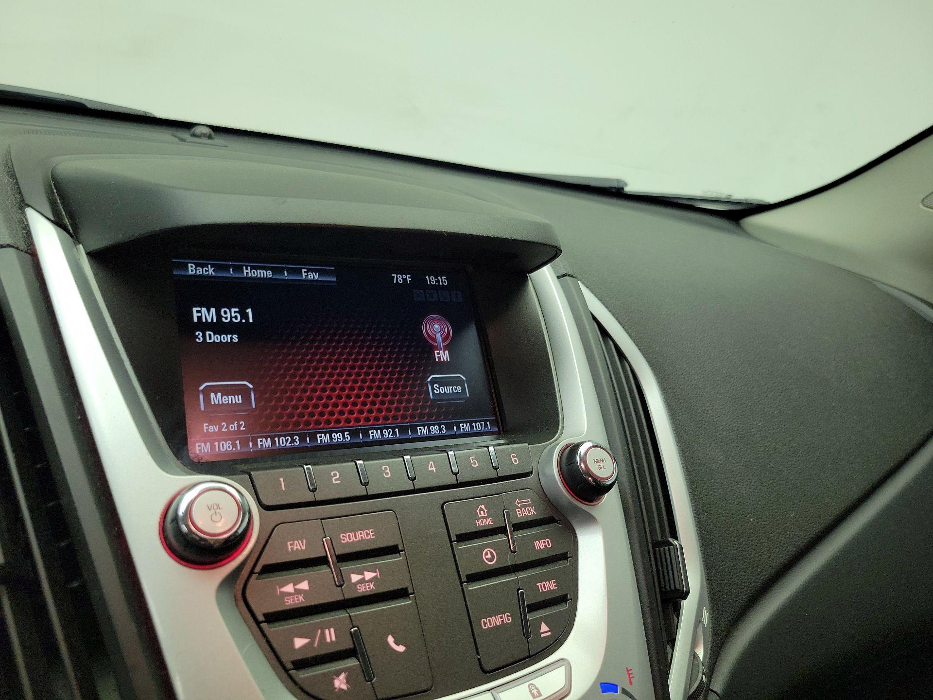 Thumbnail: 2015 GMC Terrain - 14