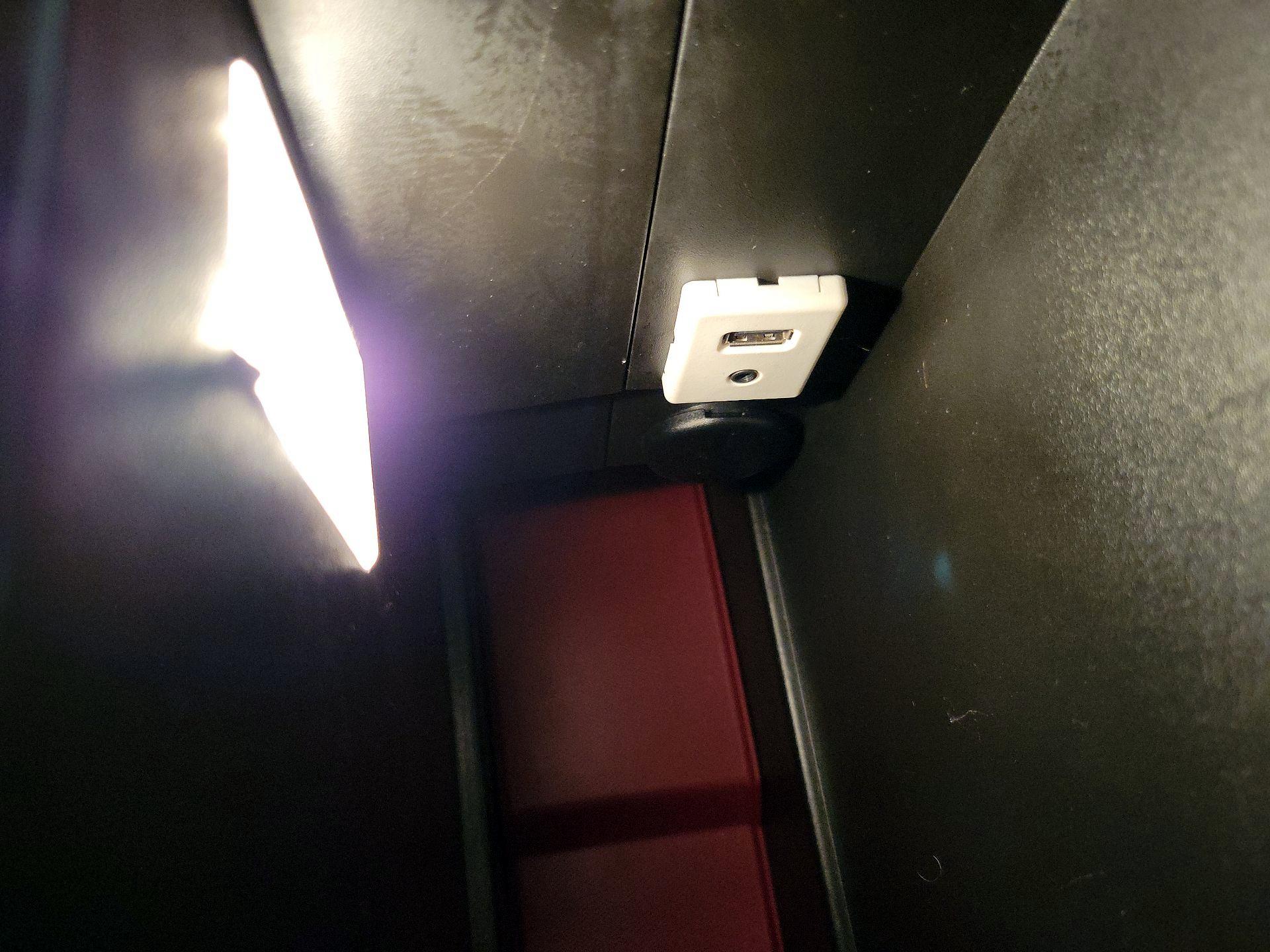 Thumbnail: 2015 GMC Terrain - 17