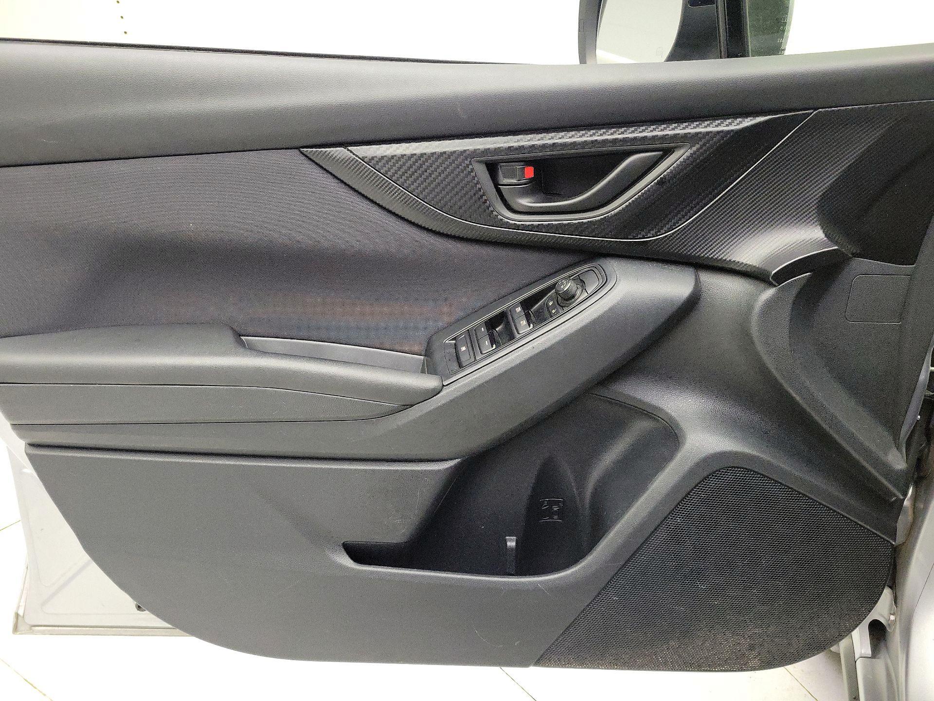 Thumbnail: 2019 Subaru Crosstrek - 12