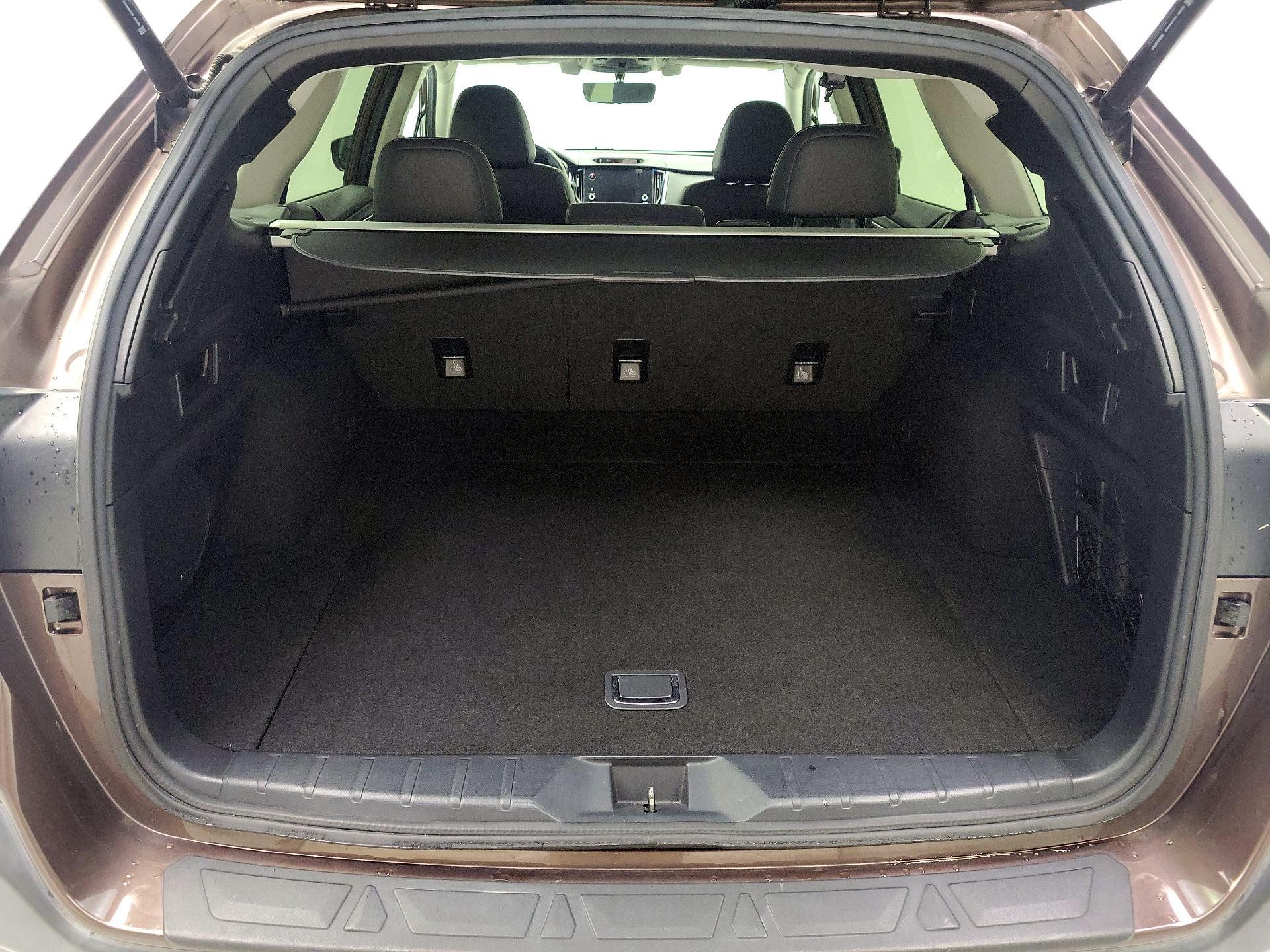 Thumbnail: 2020 Subaru Outback - 20