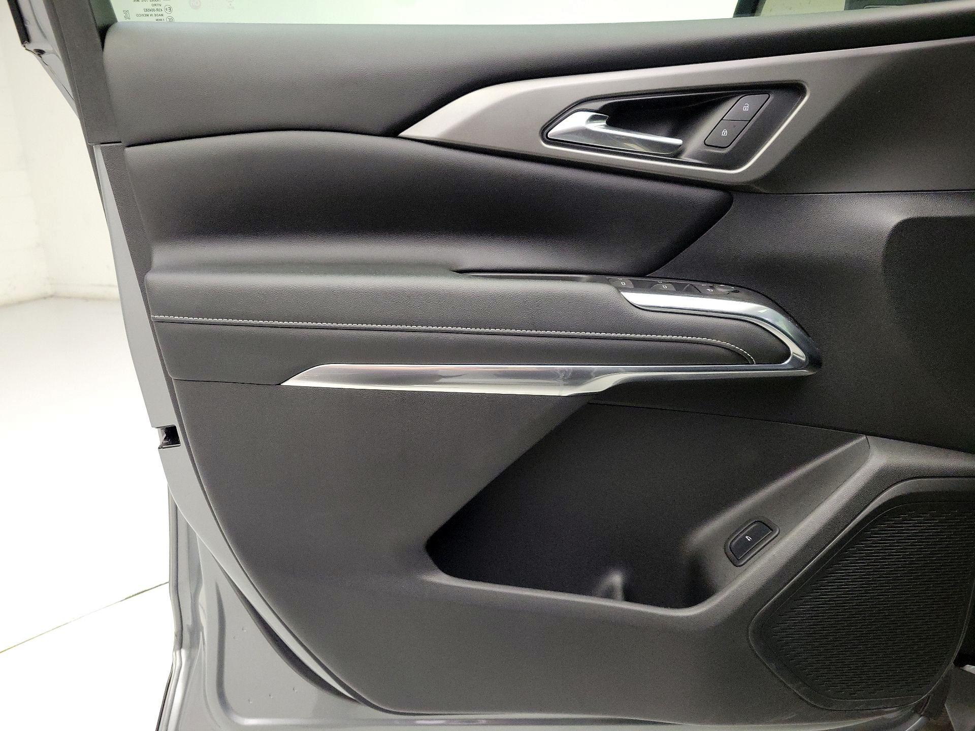 Thumbnail: 2024 Chevrolet Traverse - 12