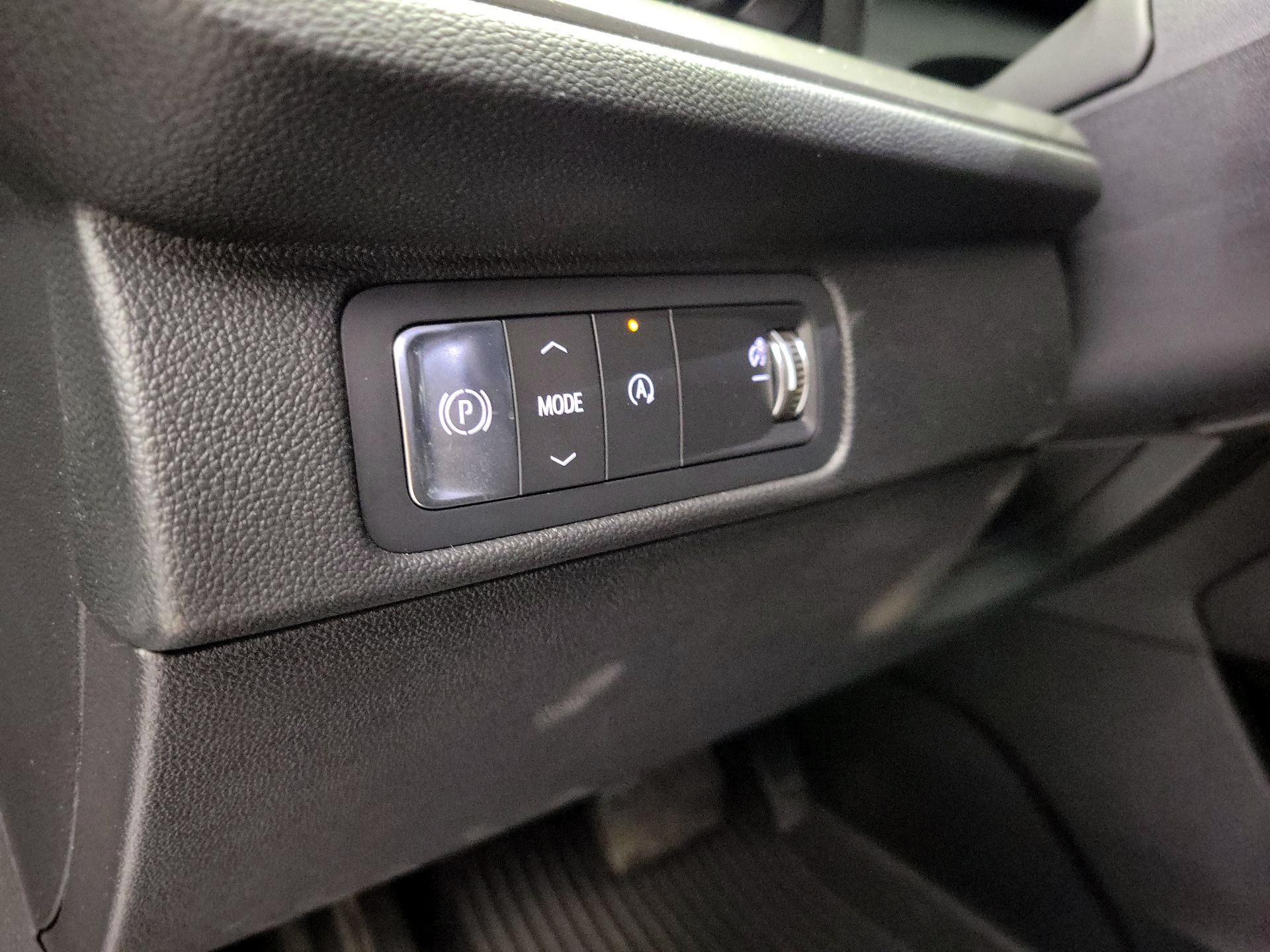 Thumbnail: 2024 Chevrolet Traverse - 13