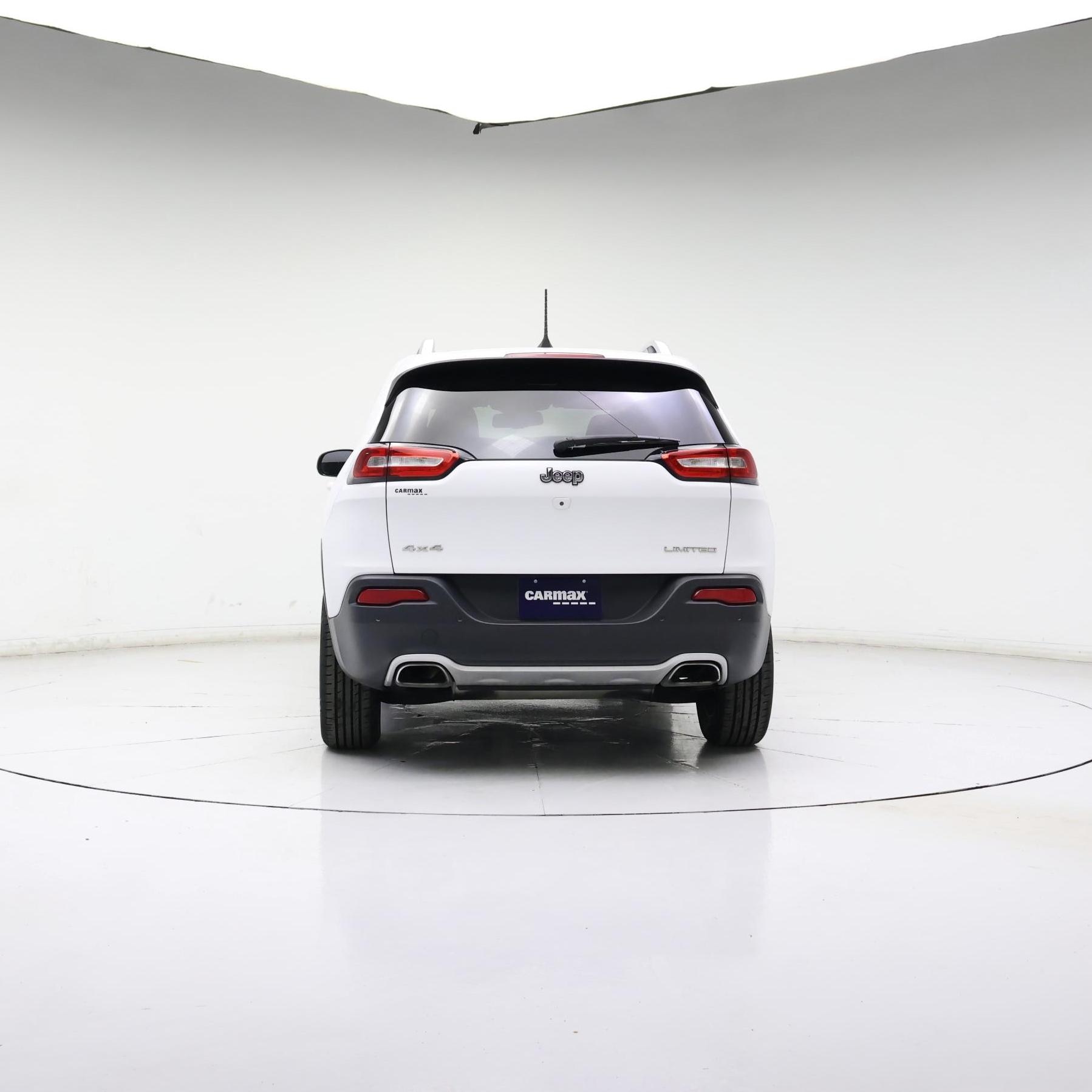 Thumbnail: 2018 Jeep Cherokee - 6