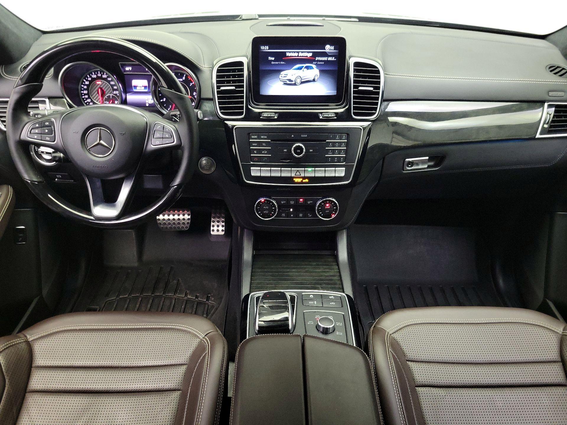 Thumbnail: 2018 Mercedes-Benz GL-Class - 9